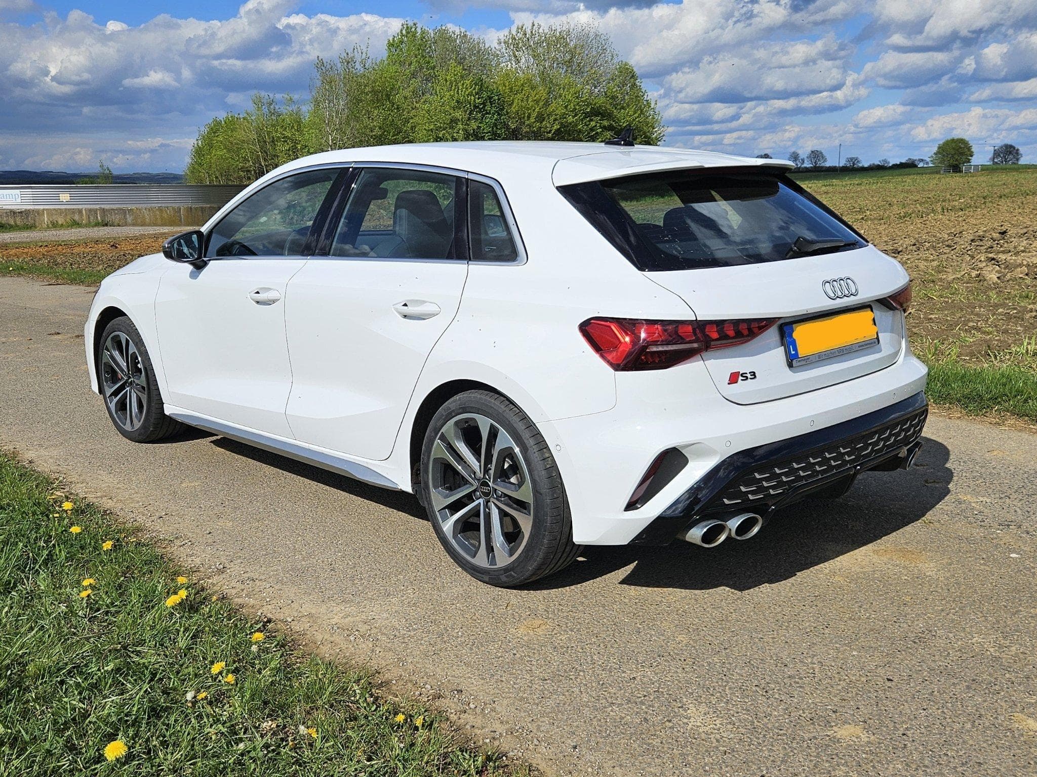 Audi S3 Sportsback (2024) - Photo 3