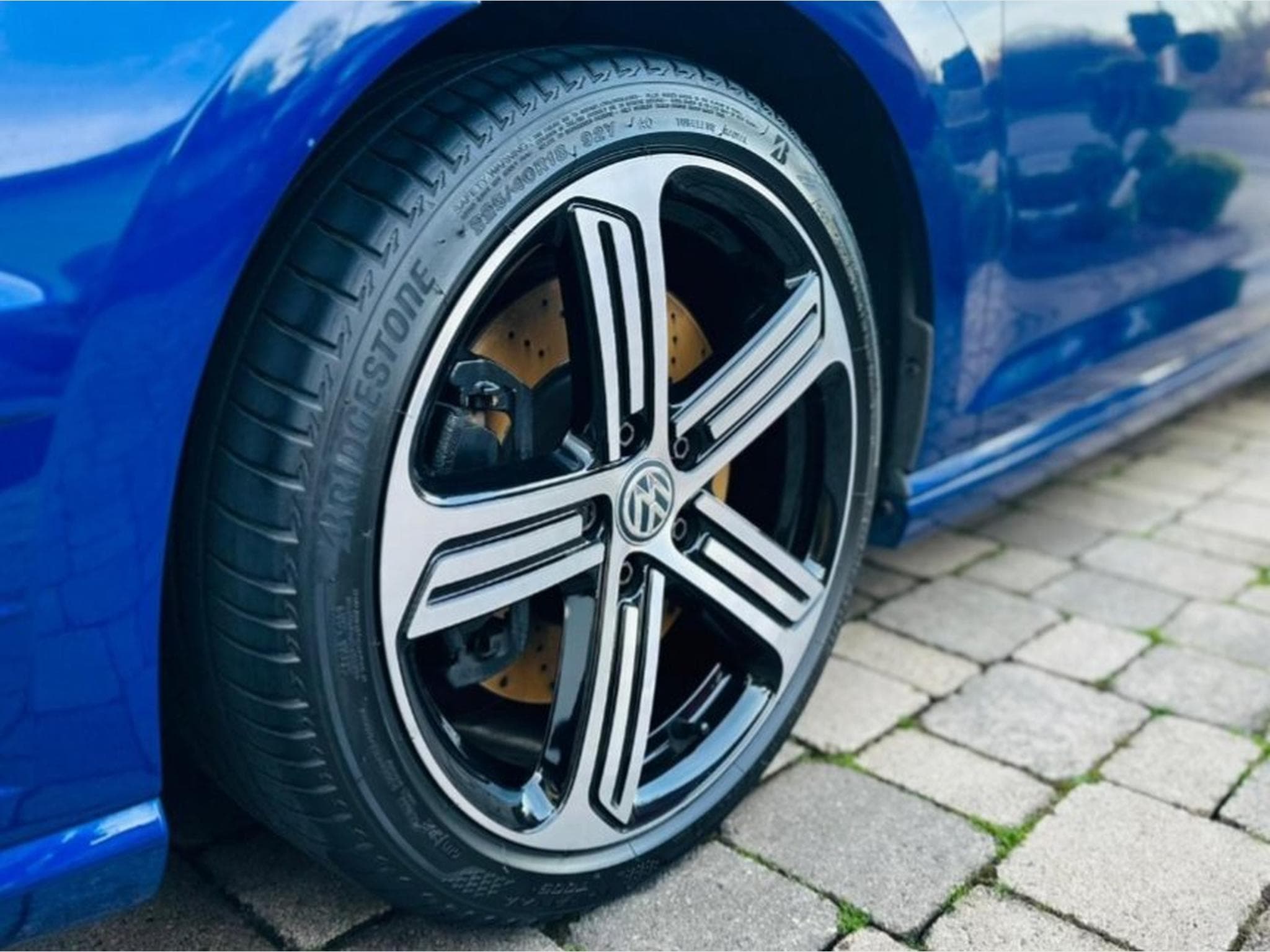 VW Golf 7 R Variant (2016) - Photo 3