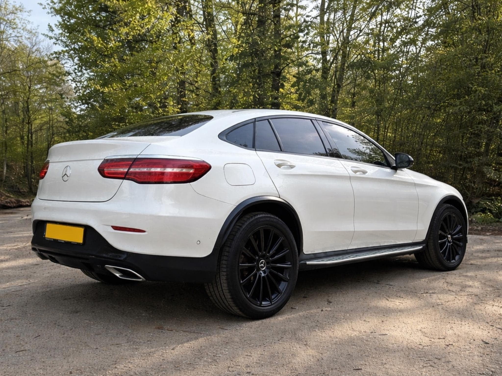 Mercedes GLC 250 Coupe - 4 Matic - AMG Line (2019) - Photo 2