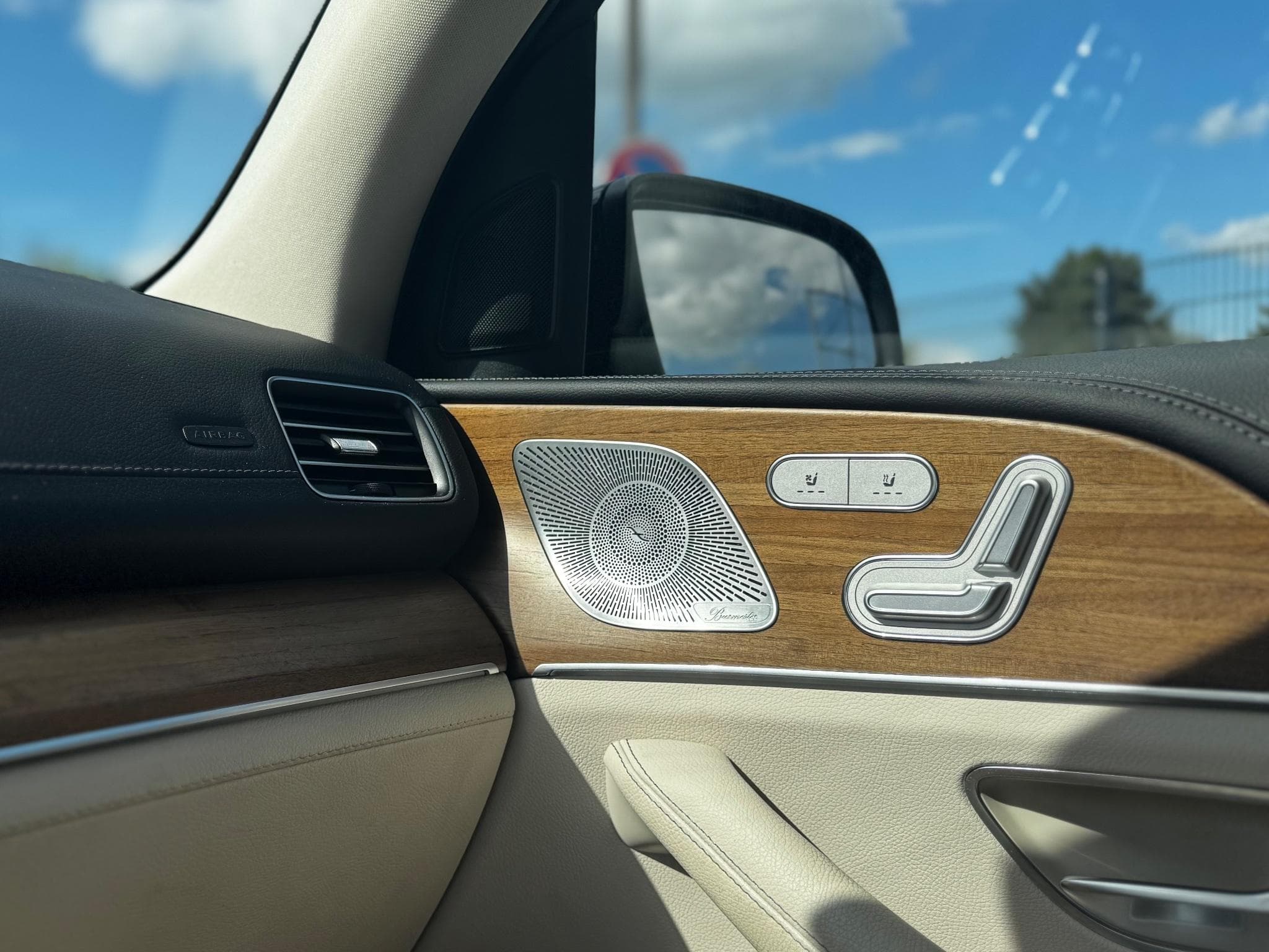 Mercedes GLE 400 GLE 400d 4Matic Nightpackage (2022) - Photo 11