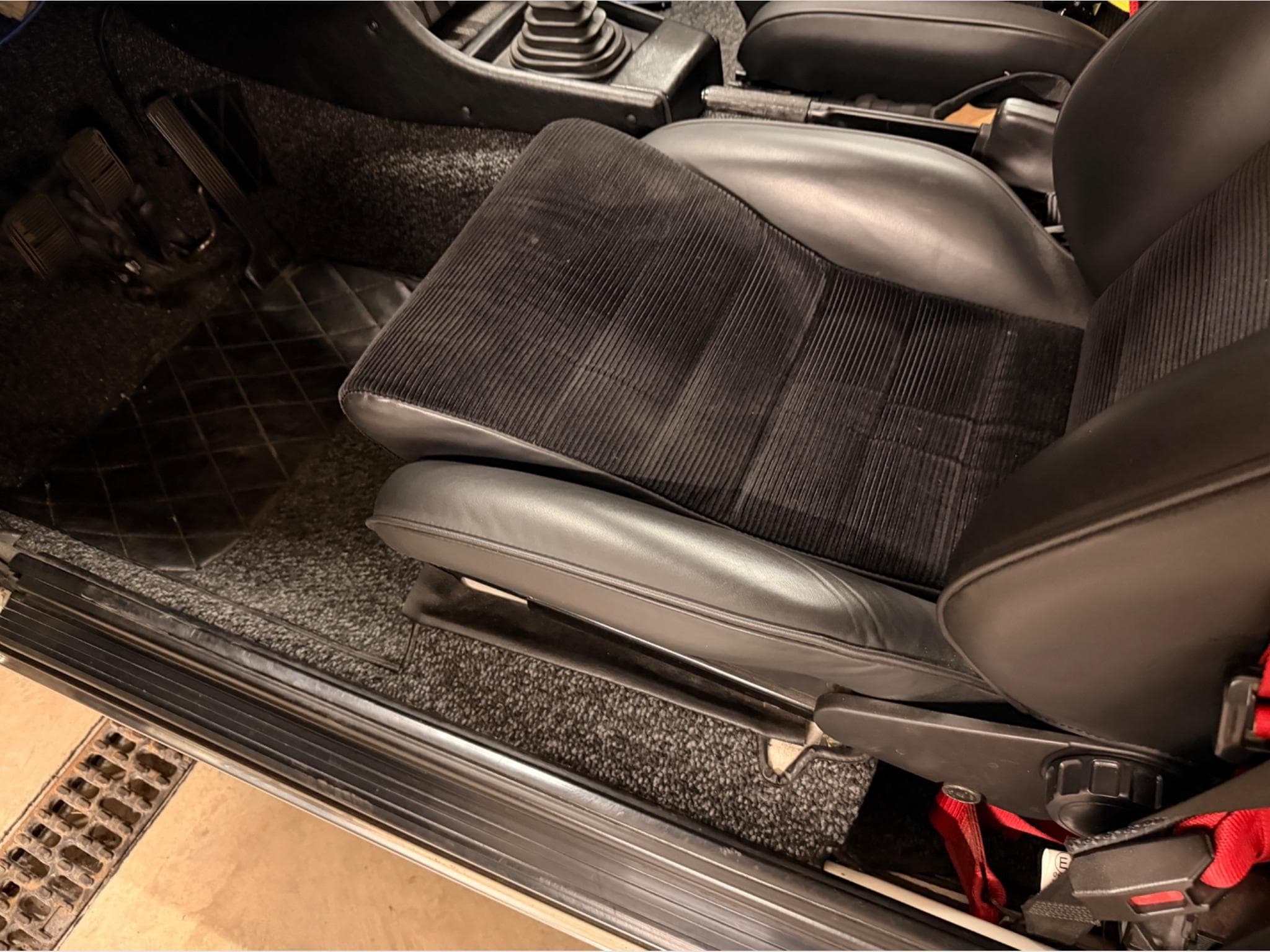 BMW 2002 Tii (1971) - Foto 7