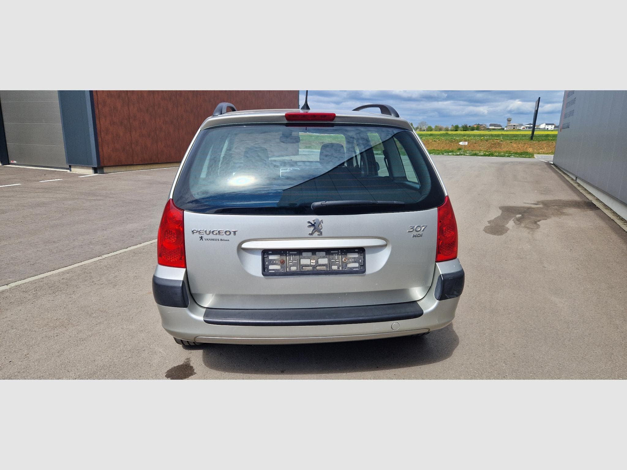 Peugeot 307 SW 1.6 Hdi design 90ch (2007) - Photo 4