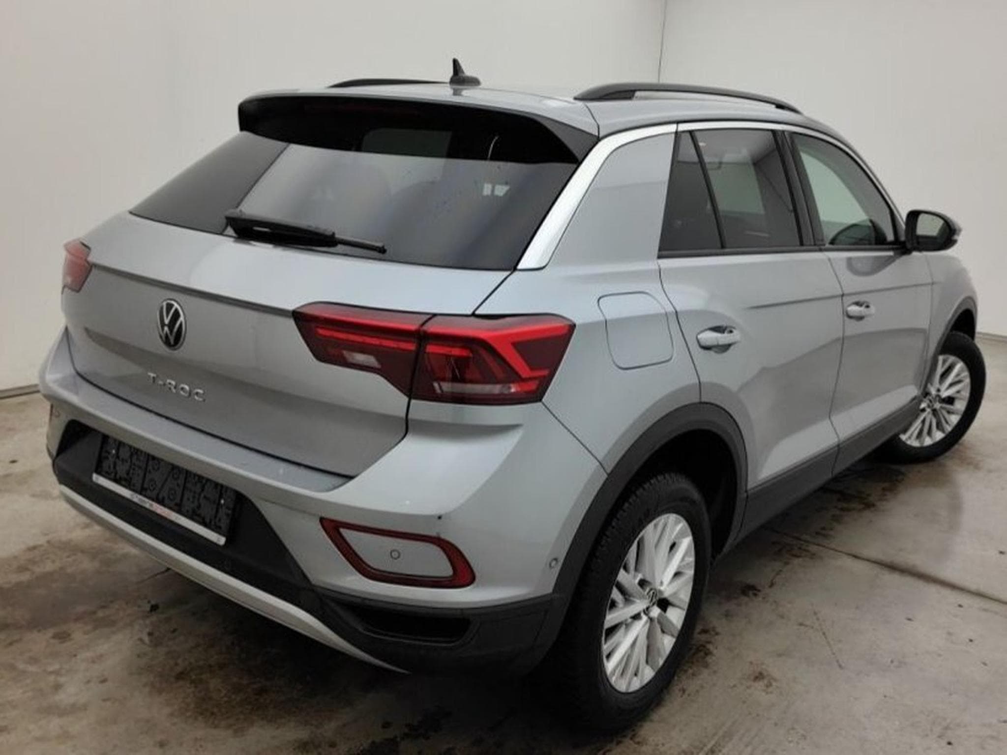 VW T-Roc Life Business (2023) - Photo 1