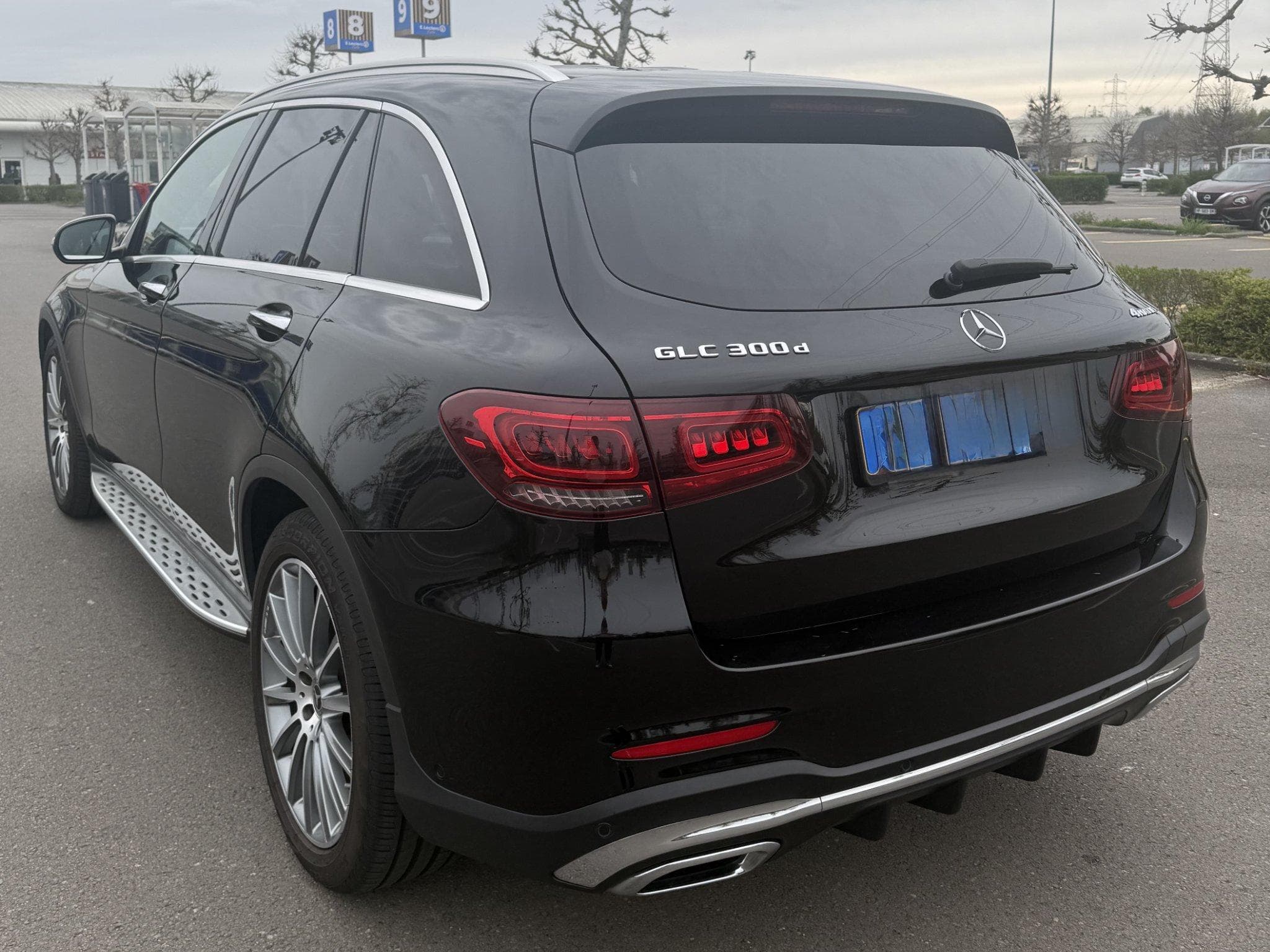 Mercedes GLC 300 Mercedes GLC 300d 4MATIC AMG Line (2020) - Photo 4