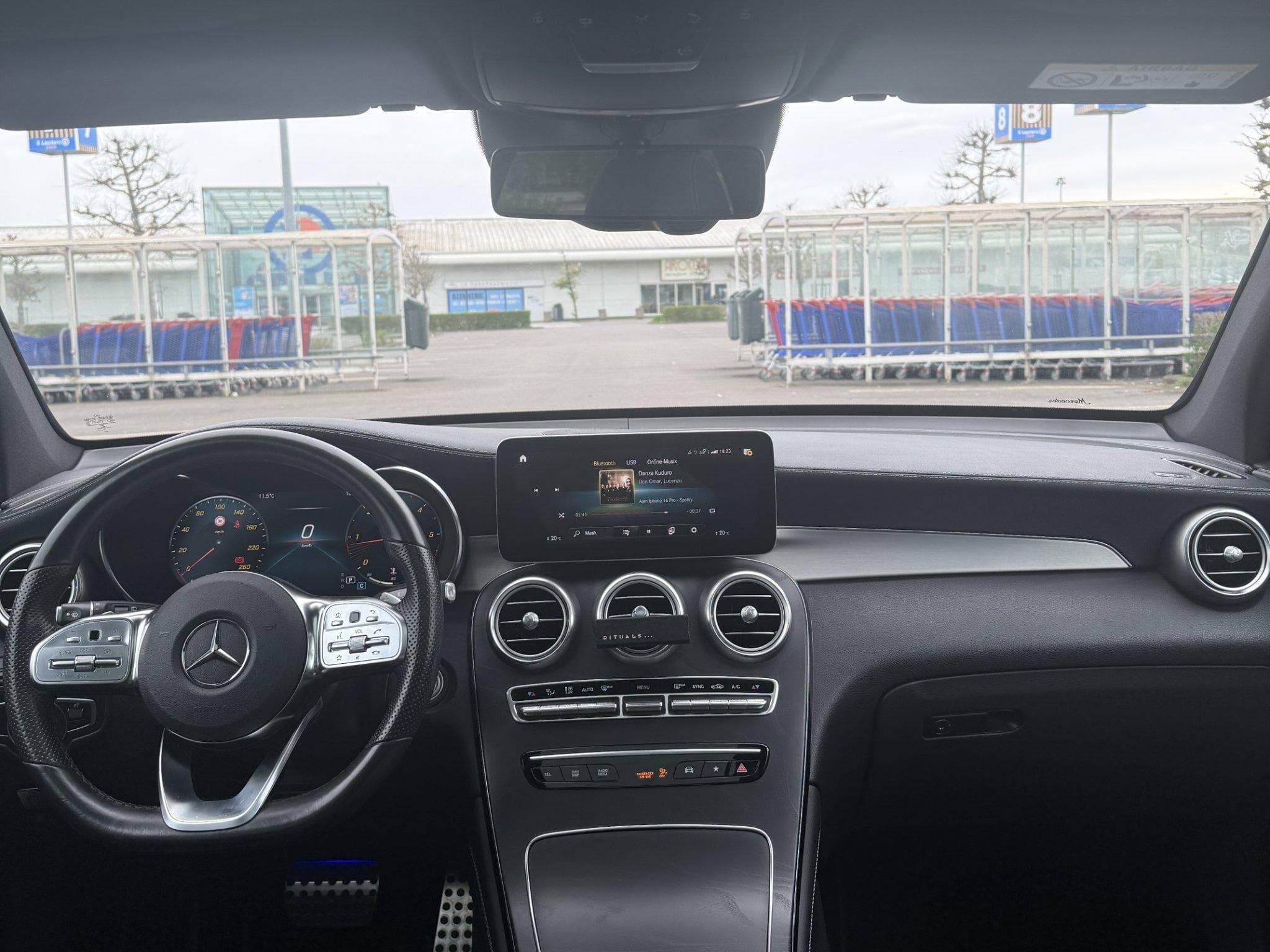 Mercedes GLC 300 Mercedes GLC 300d 4MATIC AMG Line (2020) - Photo 6