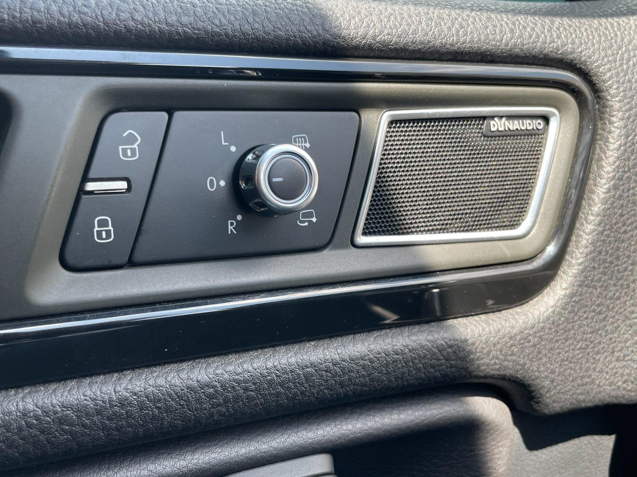 VW Touareg (2012) - Foto 12