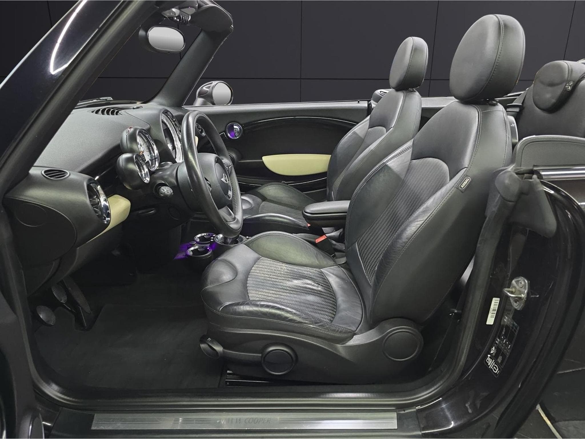 Mini Cabrio Cooper Cooper D (2014) - Foto 14