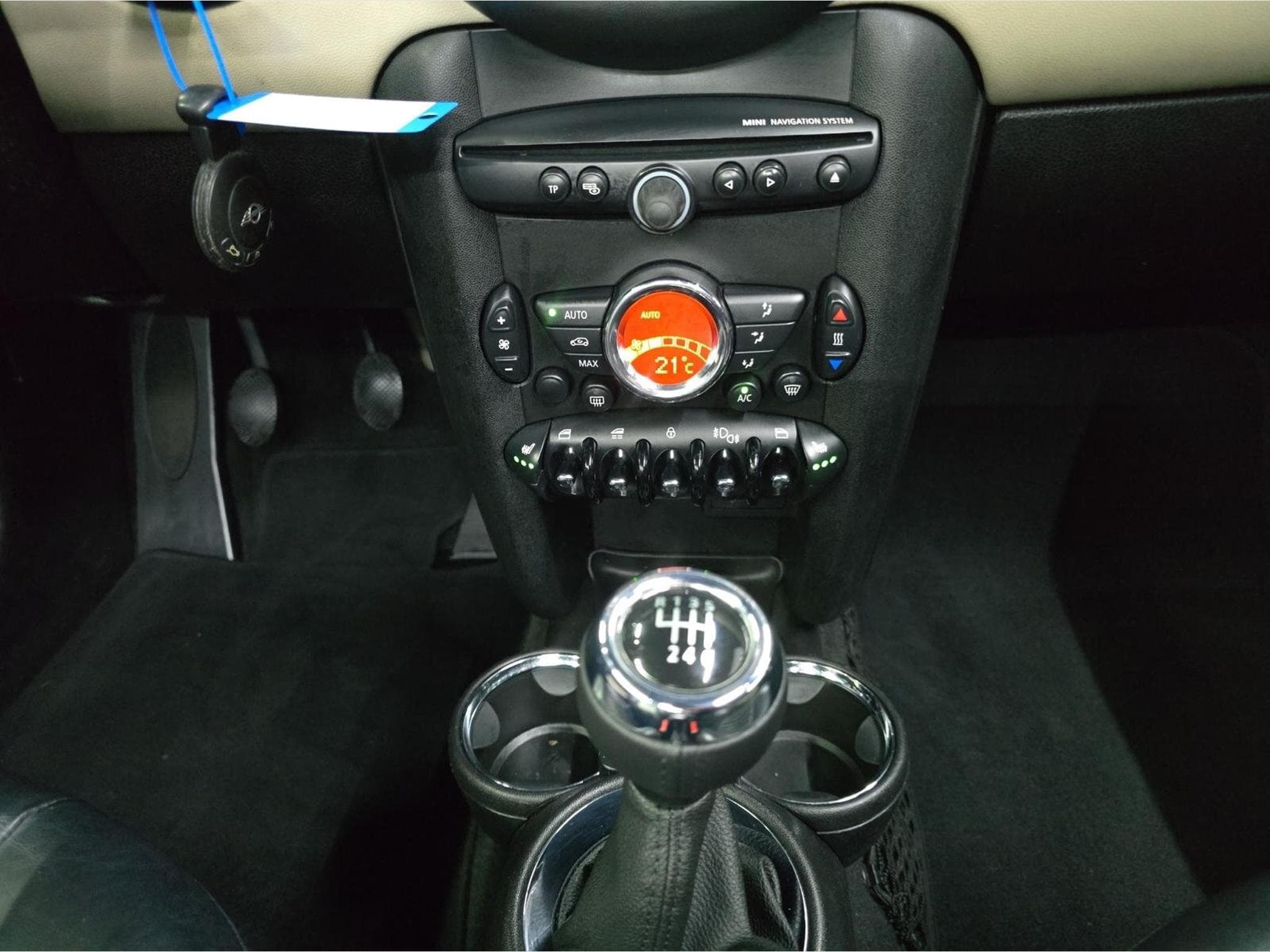 Mini Cabrio Cooper Cooper D (2014) - Foto 15