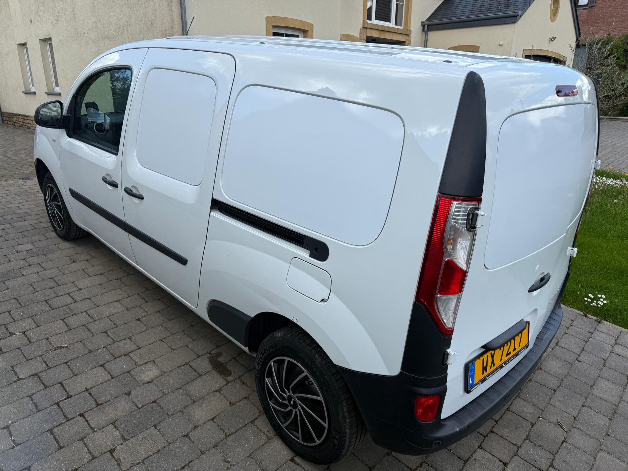 Renault Kangoo Maxi (2022) - Photo 2