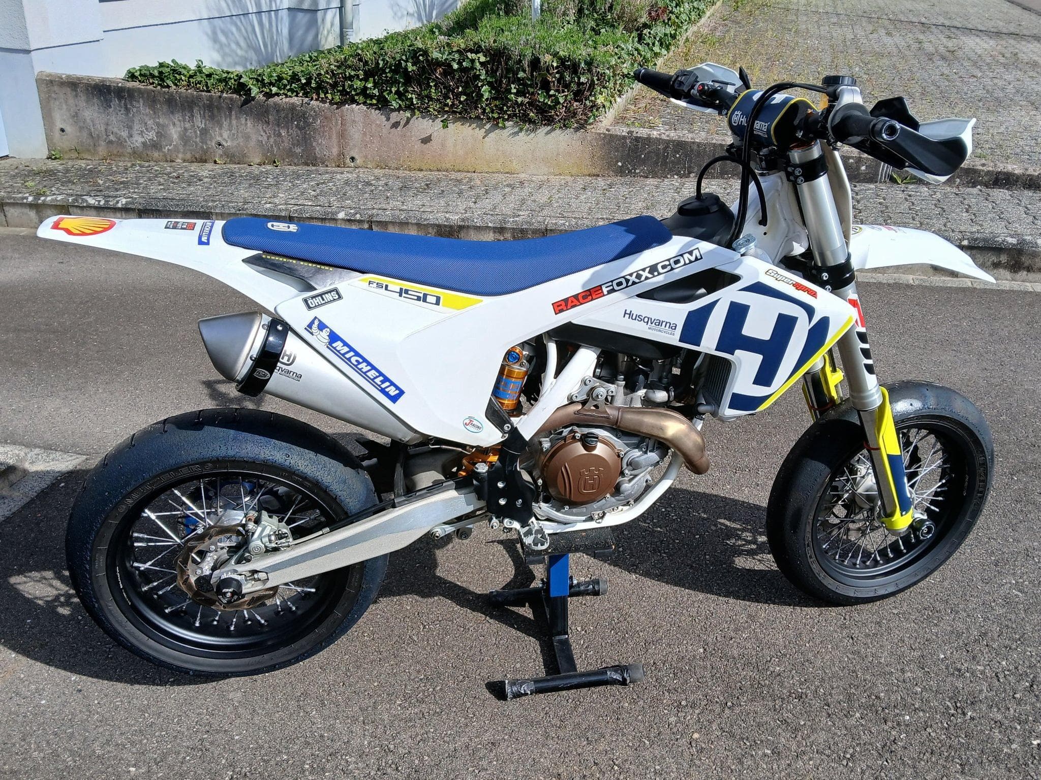 Husqvarna SM FS450 Supermoto (2018) - Foto 2