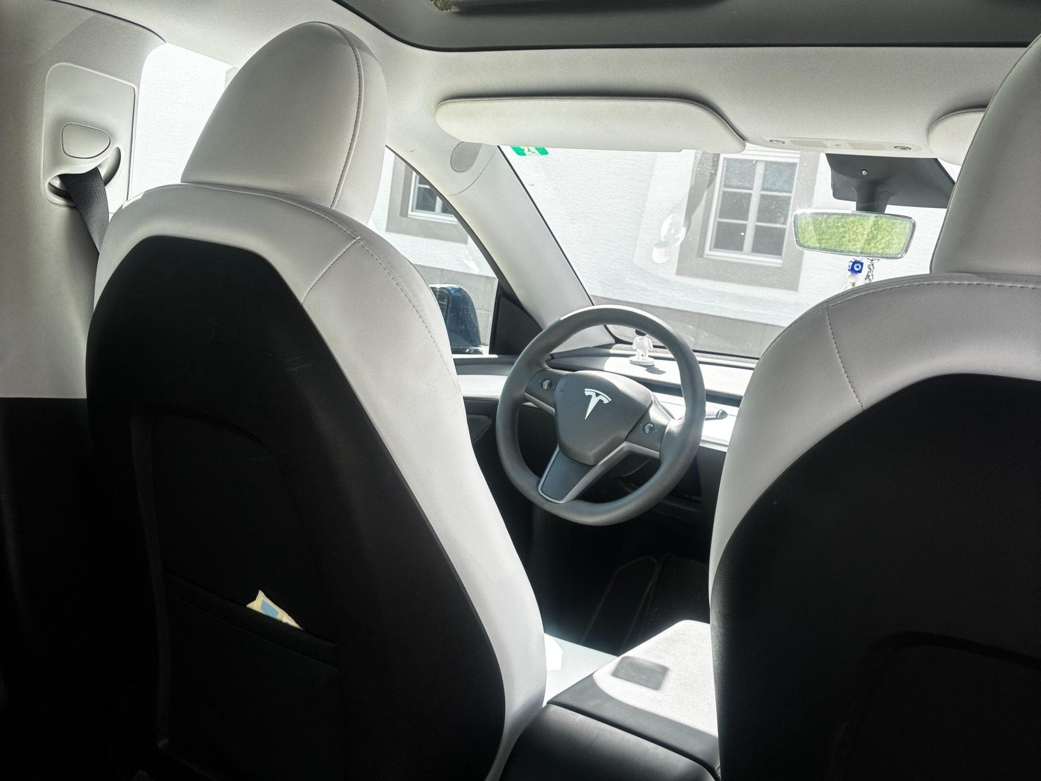 Tesla Model Y Propulsion (2023) - Photo 6