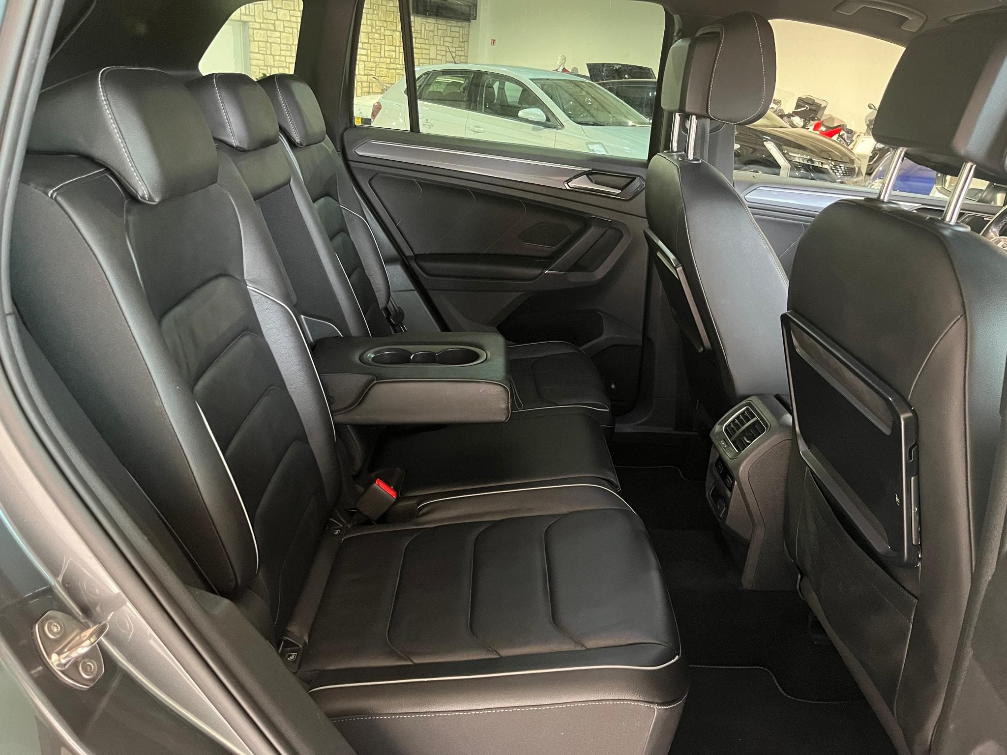 VW Tiguan 2.0 BI-TDI 240ch R-Line Carat 4Motion DSG CARPLAY (2017) - Photo 20