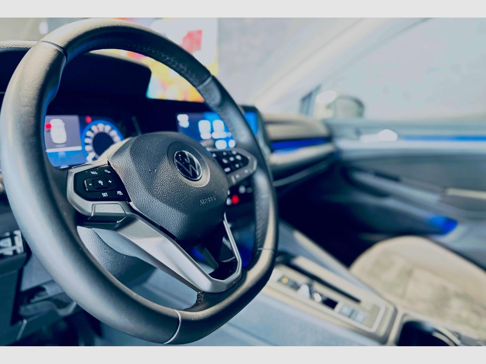 VW Golf GOLF VIII STYLE TDI DSG (2021) - Photo 10