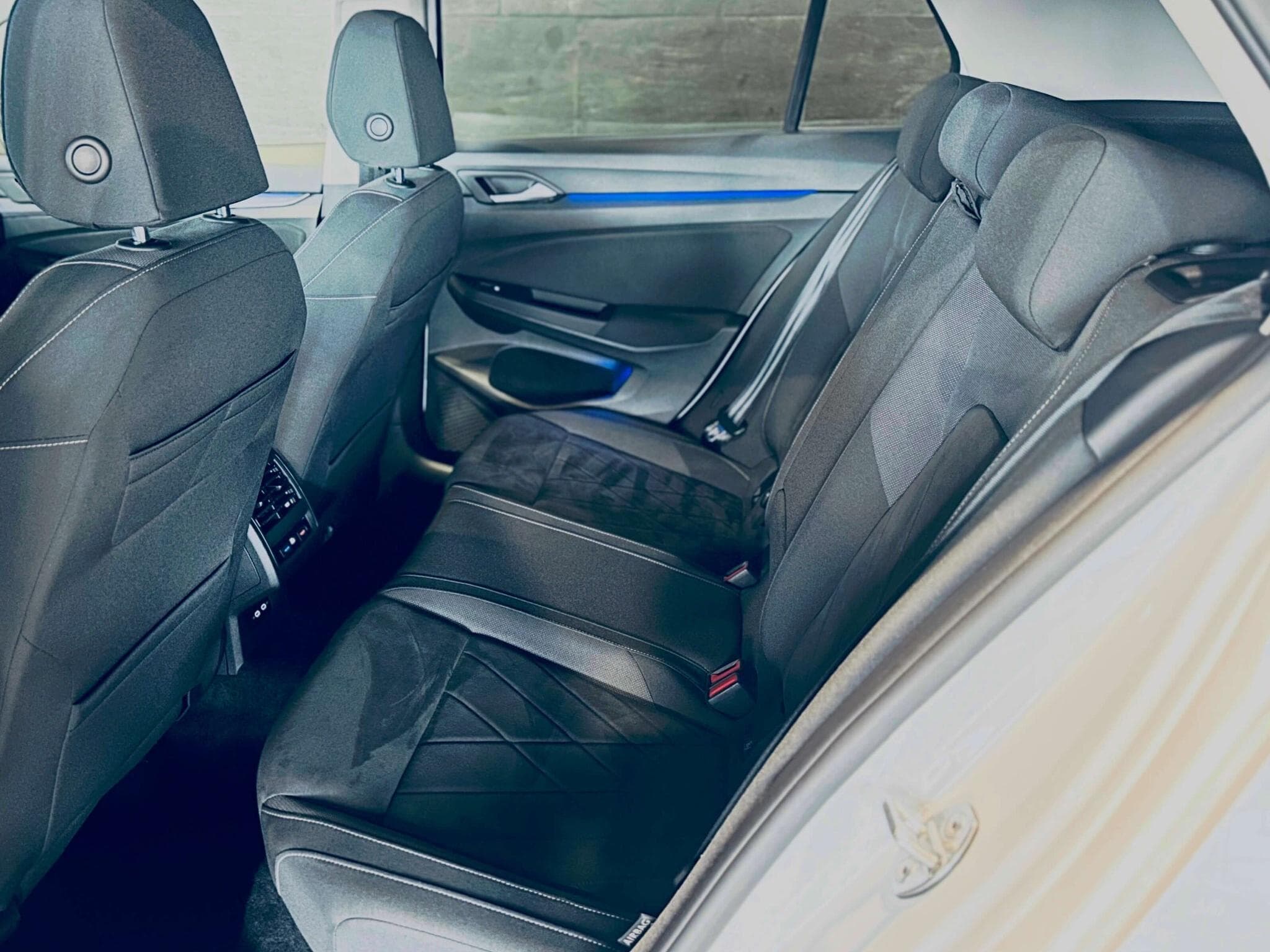 VW Golf GOLF VIII STYLE TDI DSG (2021) - Photo 14