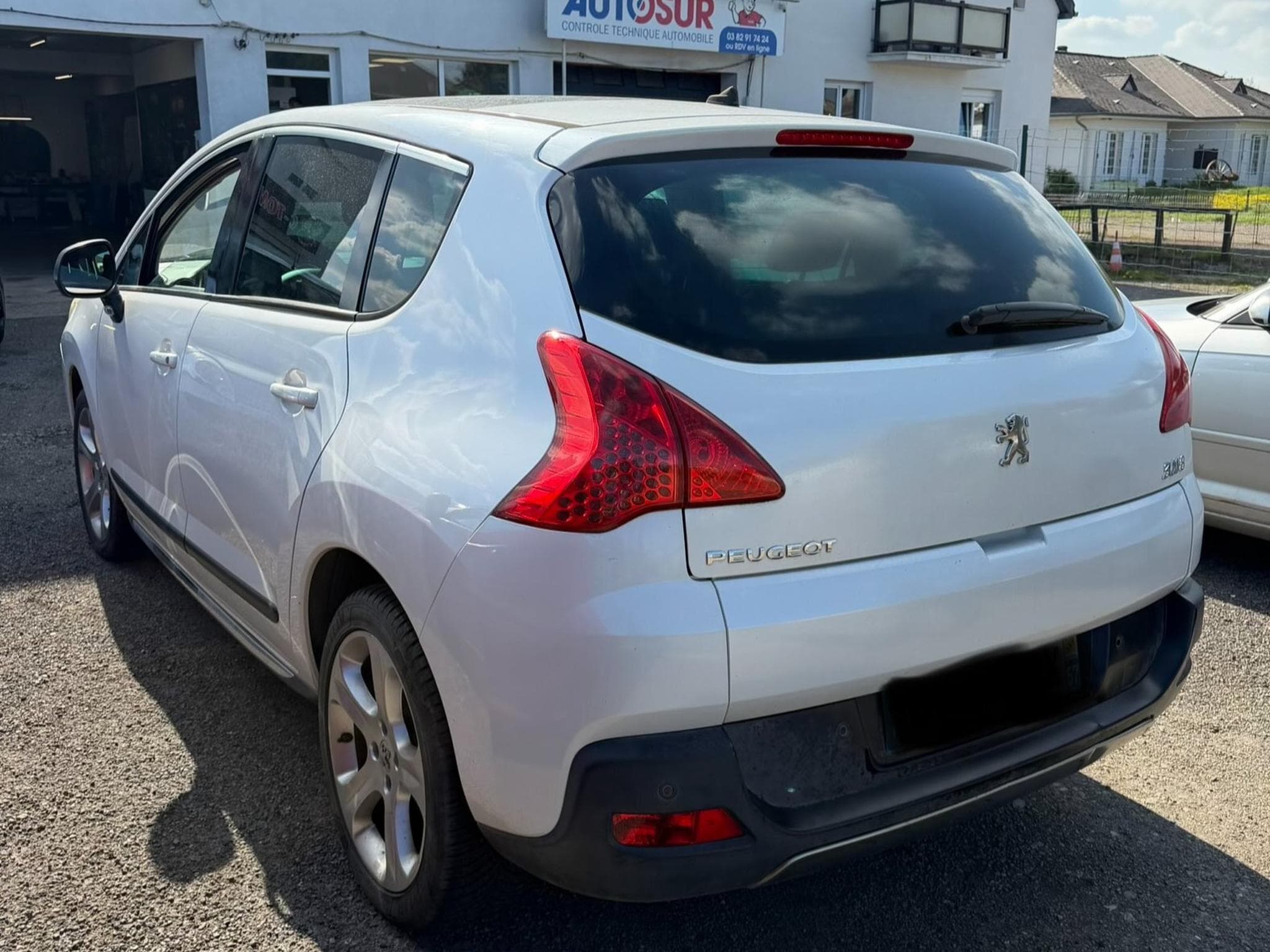 Peugeot 3008 (2010) - Photo 3