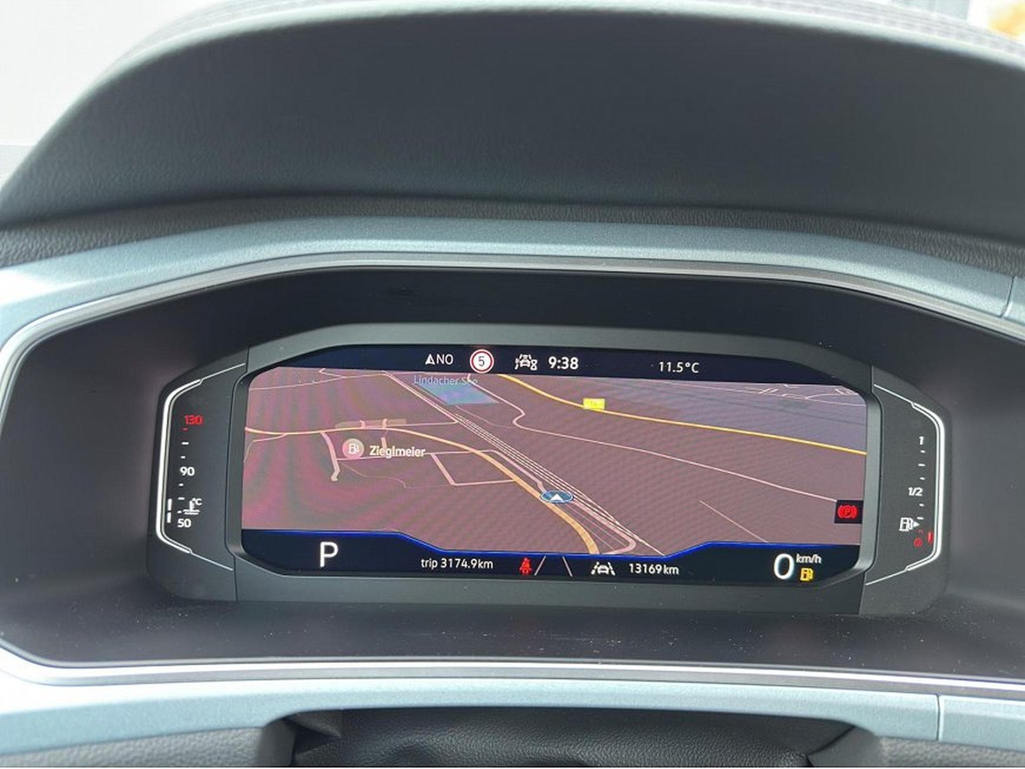 VW T-Roc (2025) - Foto 14