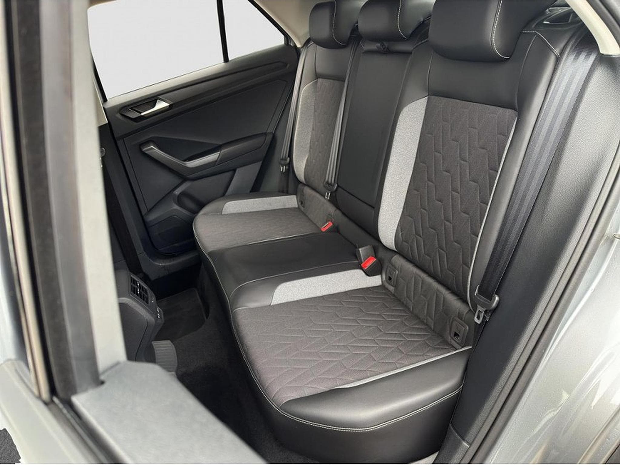 VW T-Roc (2025) - Foto 17