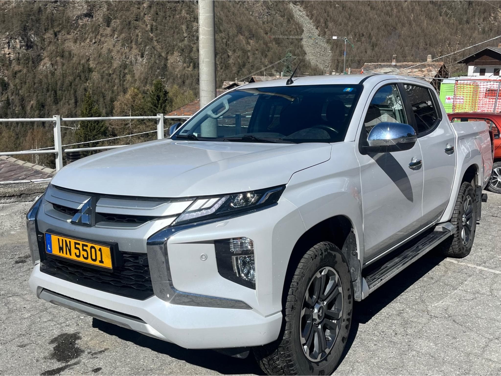 Mitsubishi L200 Spirit (2022) - Photo 1