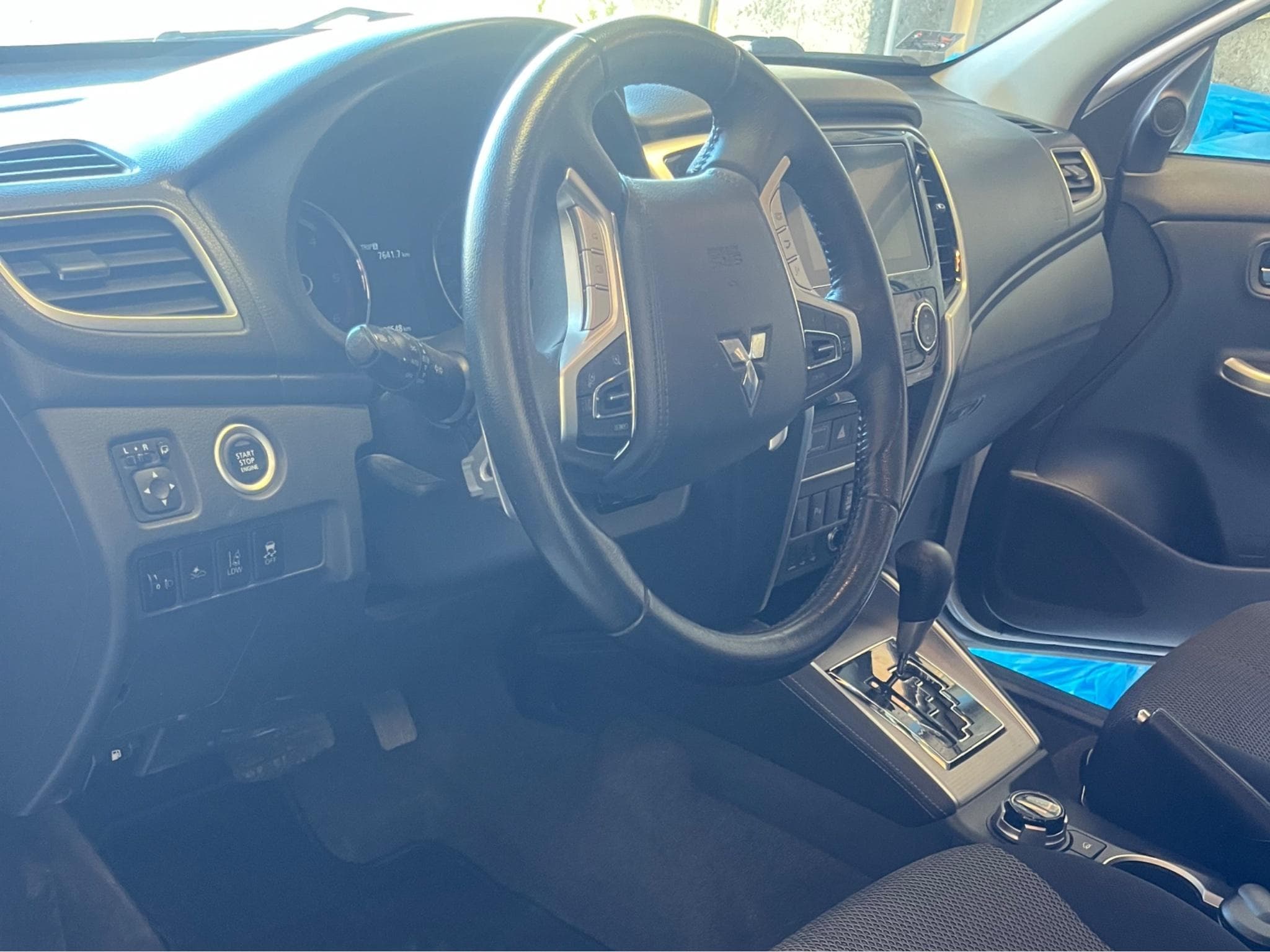 Mitsubishi L200 Spirit (2022) - Photo 3