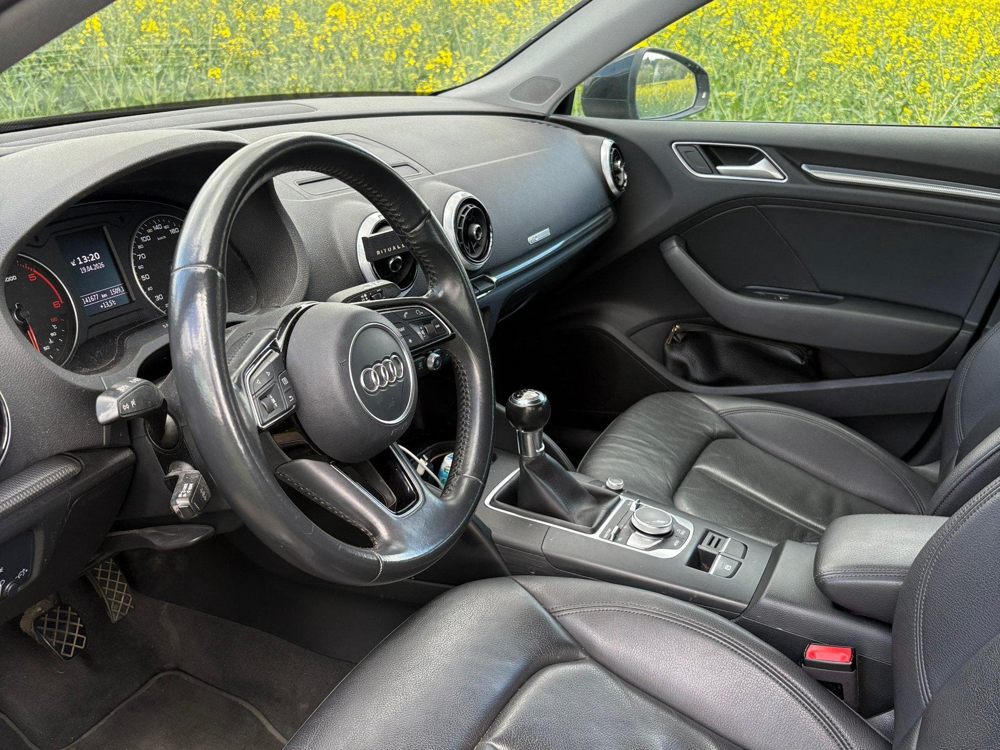 Audi A3 sportback 1,6 TDI (2017) - Photo 6