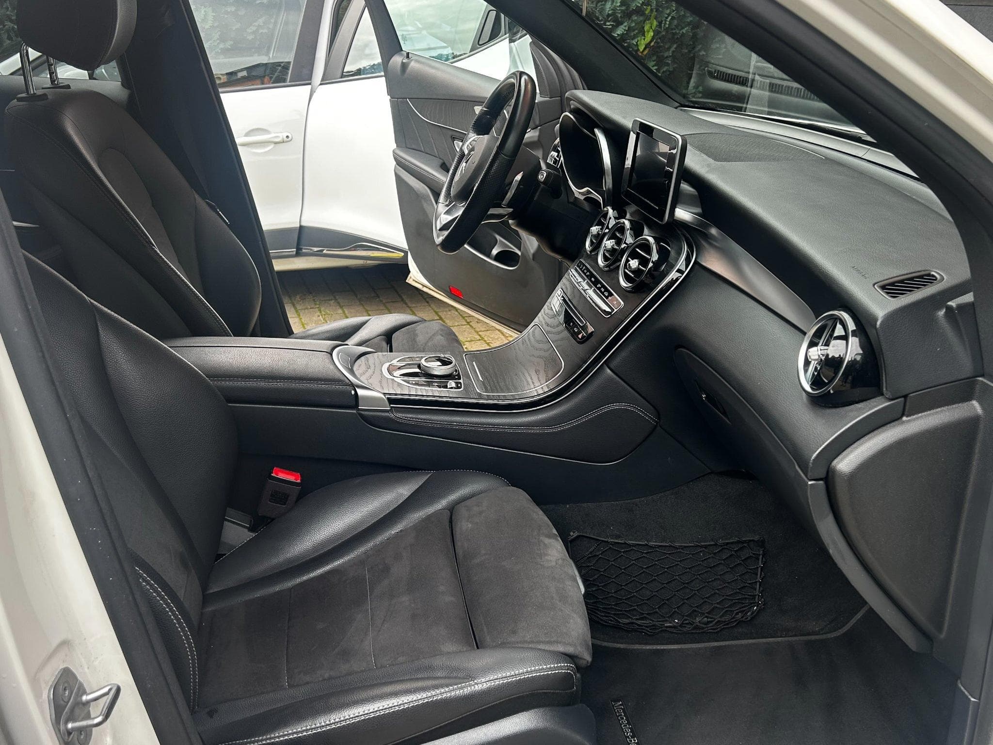 Mercedes GLC 250 AMG 4 MATIC (2019) - Foto 10