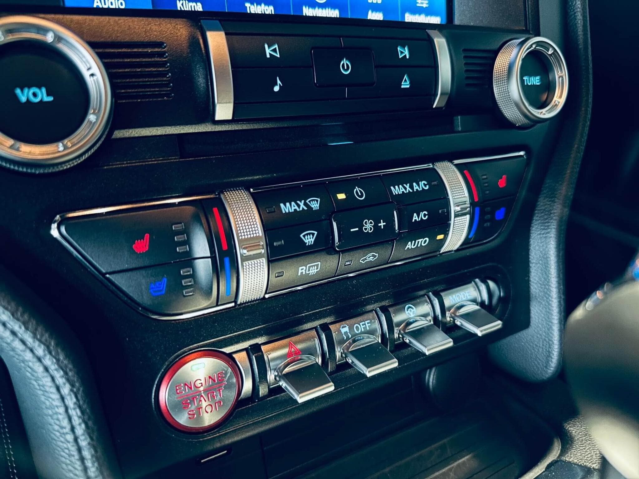 Ford Mustang MUSTANG MACH 1 V8 PERFORMANCE BVA (2024) - Photo 11