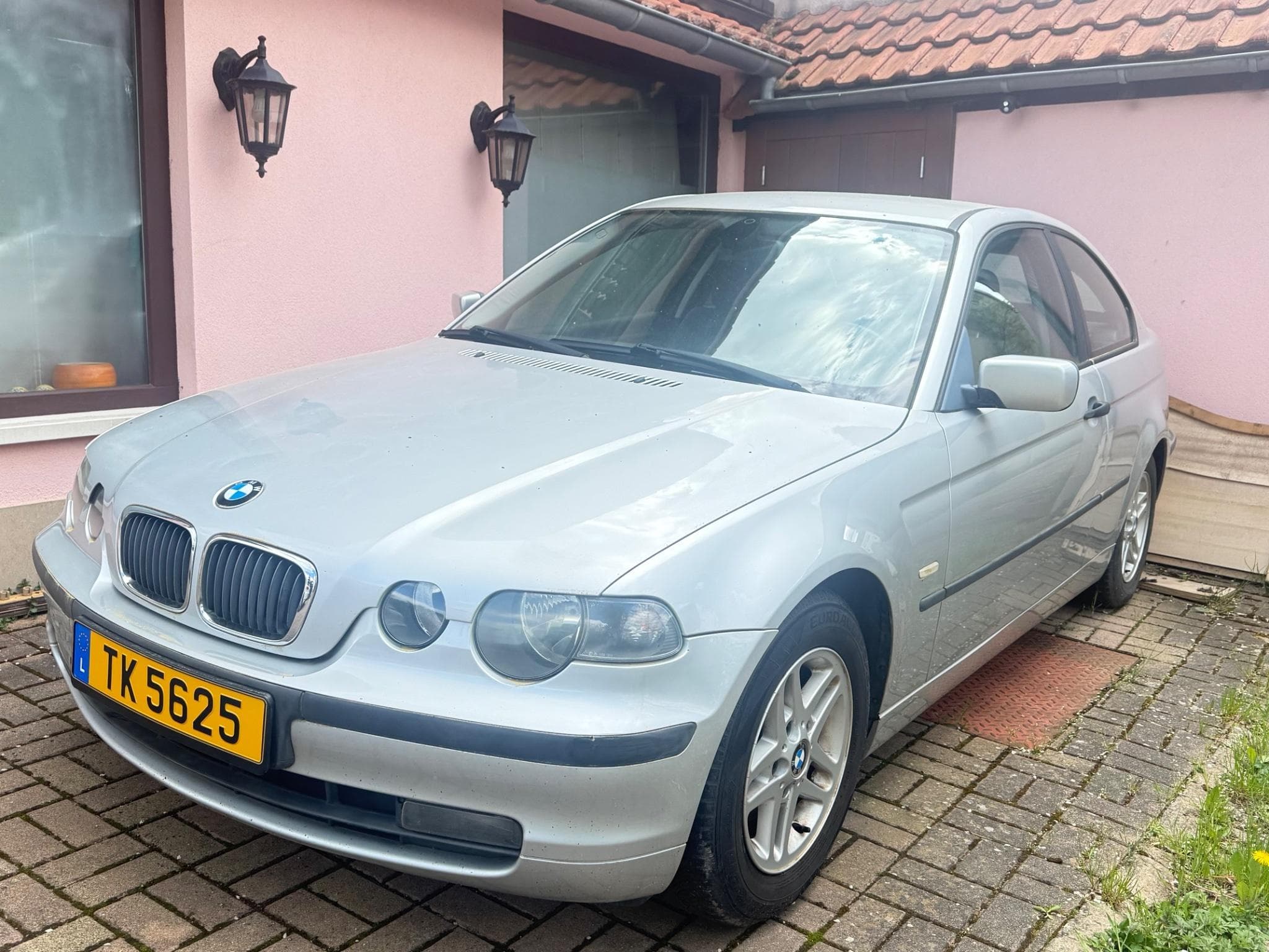 BMW Série 3 (2003) - Photo 2