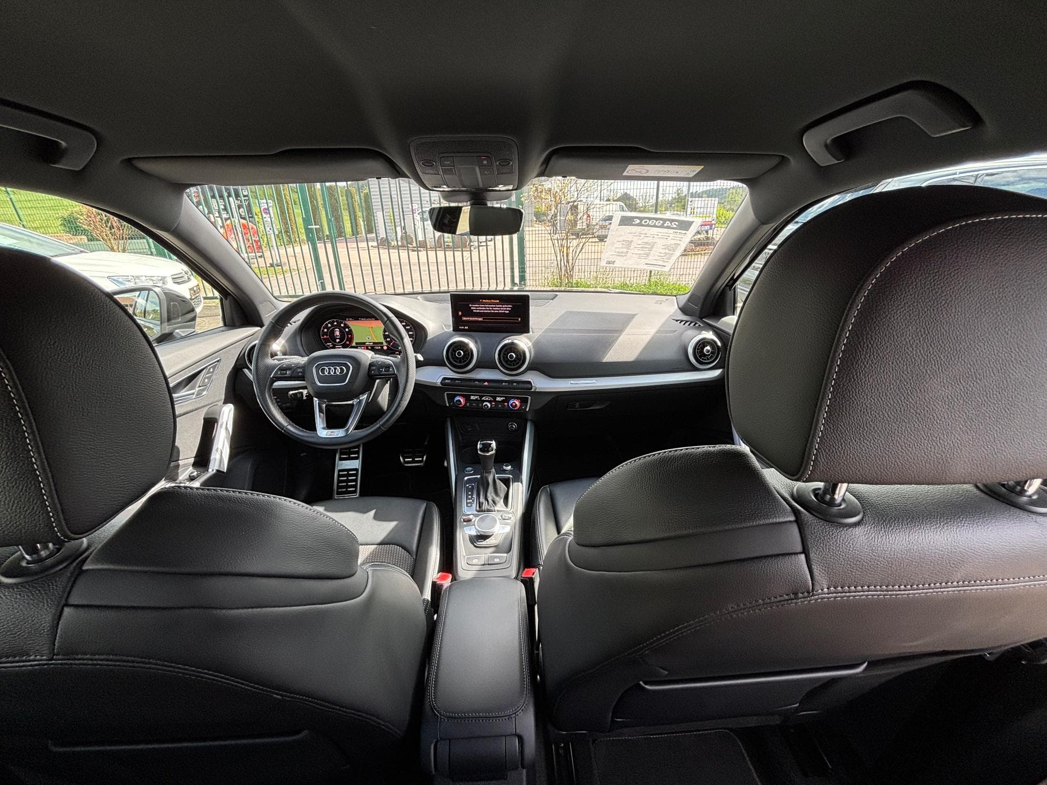 Audi Q2 35 TFSI 150 S-Line S tronic (2020) - Photo 9