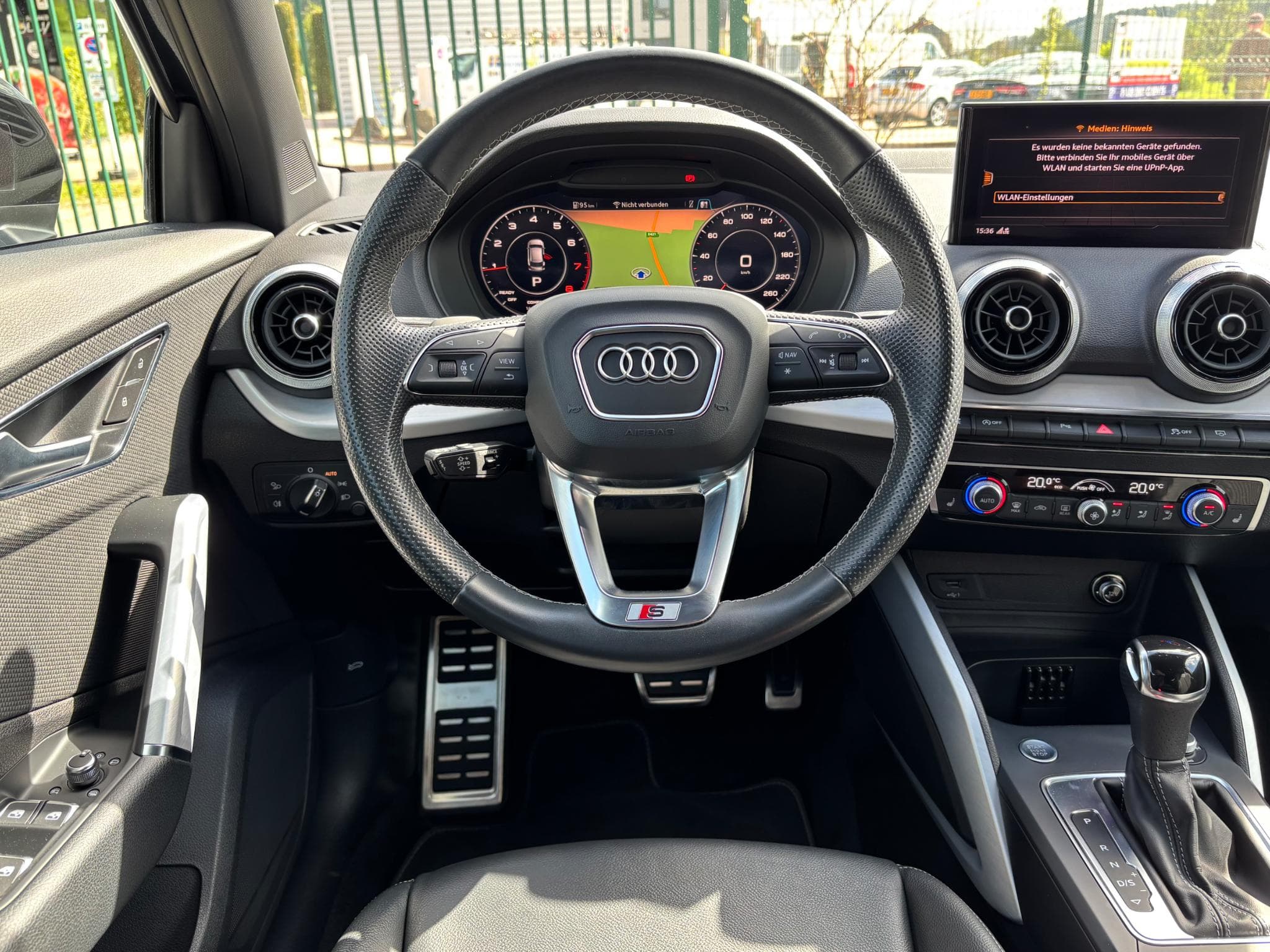 Audi Q2 35 TFSI 150 S-Line S tronic (2020) - Photo 7