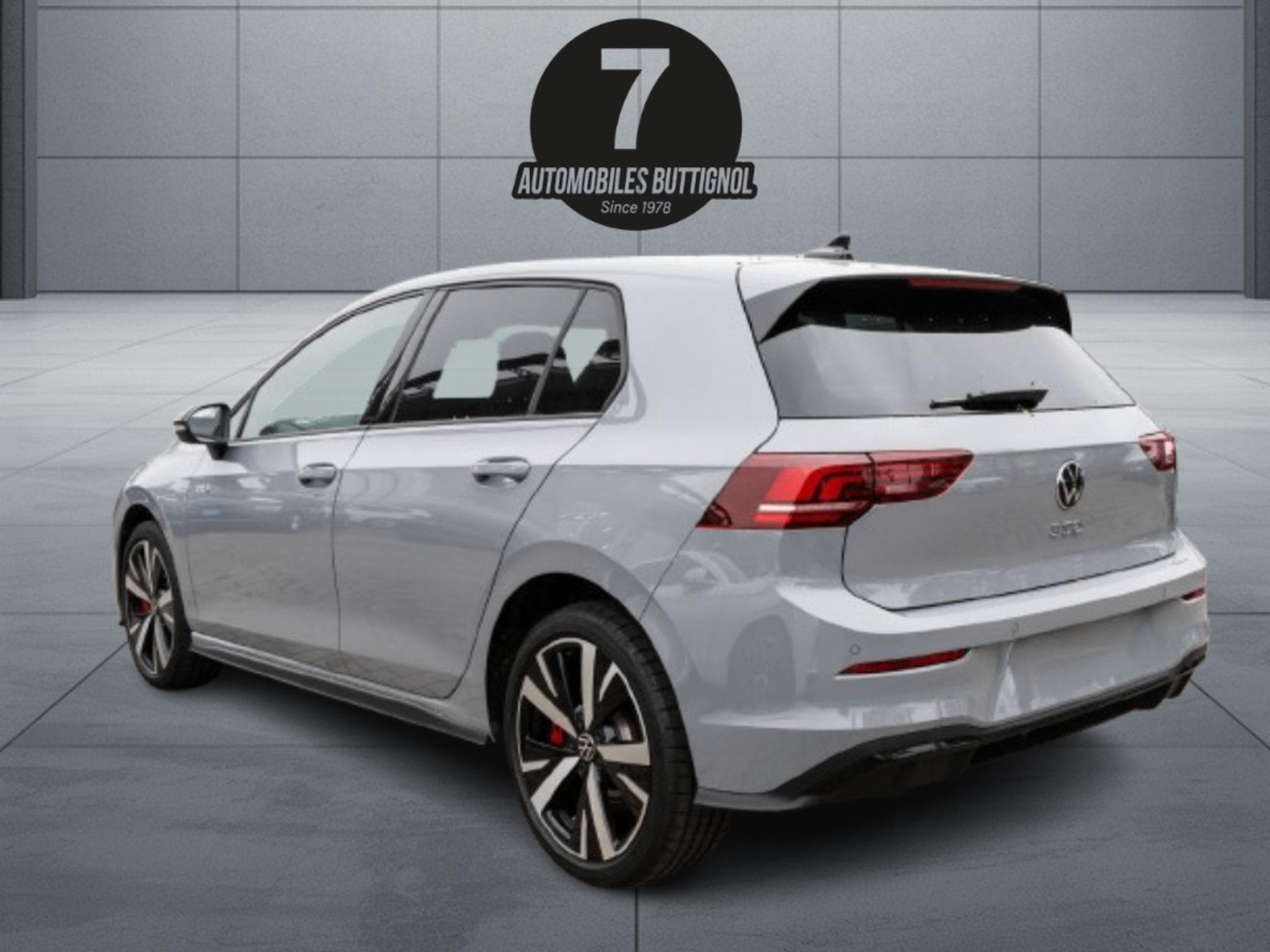 VW Golf Volkswagen Golf 8 GTE 272ch phase 2 DSG 140km Nardo grey (2025) - Photo 3