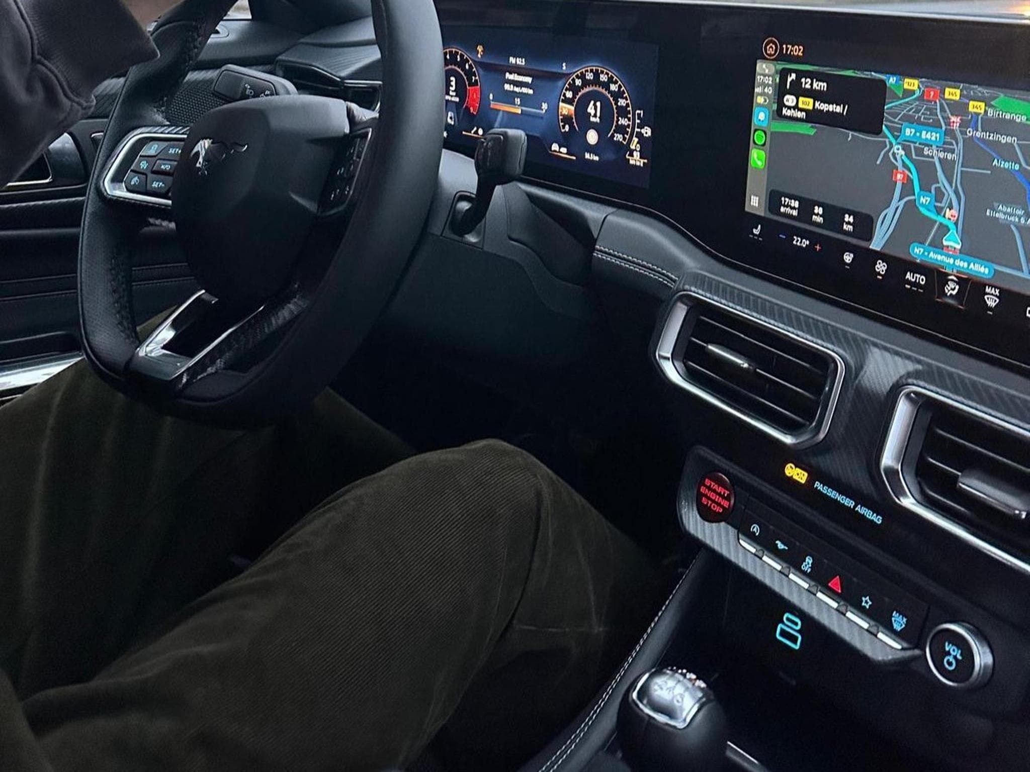 Ford Mustang Fastback 5.0 V8 GT (2025) - Photo 4