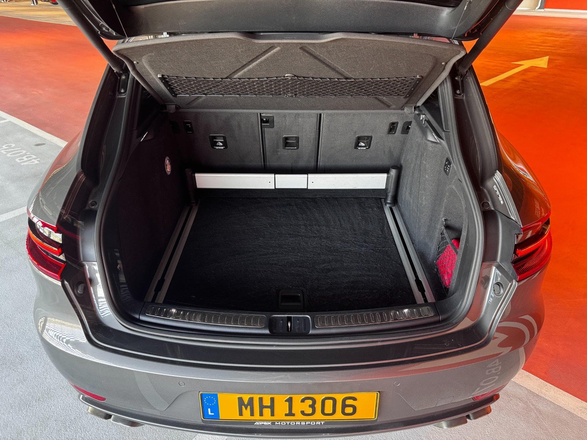 Porsche Macan Turbo (2017) - Photo 5