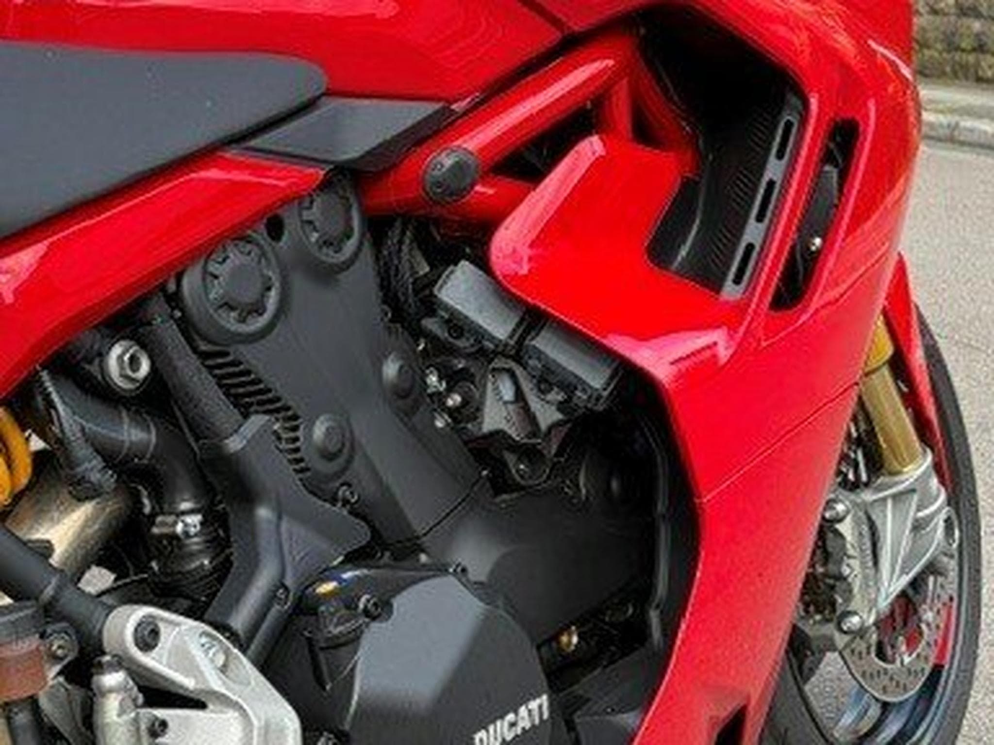 Ducati SuperSport S (2024) - Foto 4