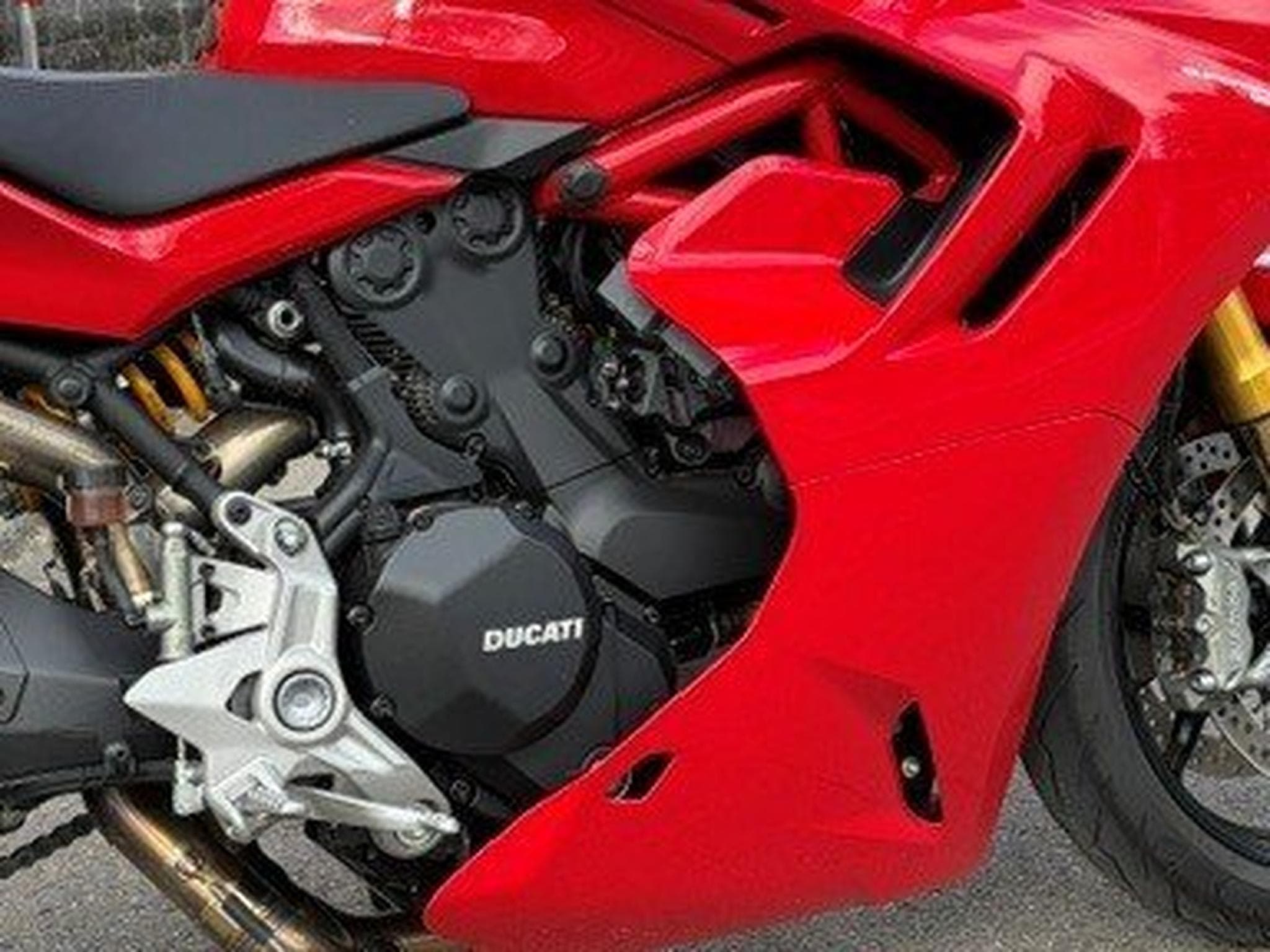 Ducati SuperSport S (2024) - Foto 6