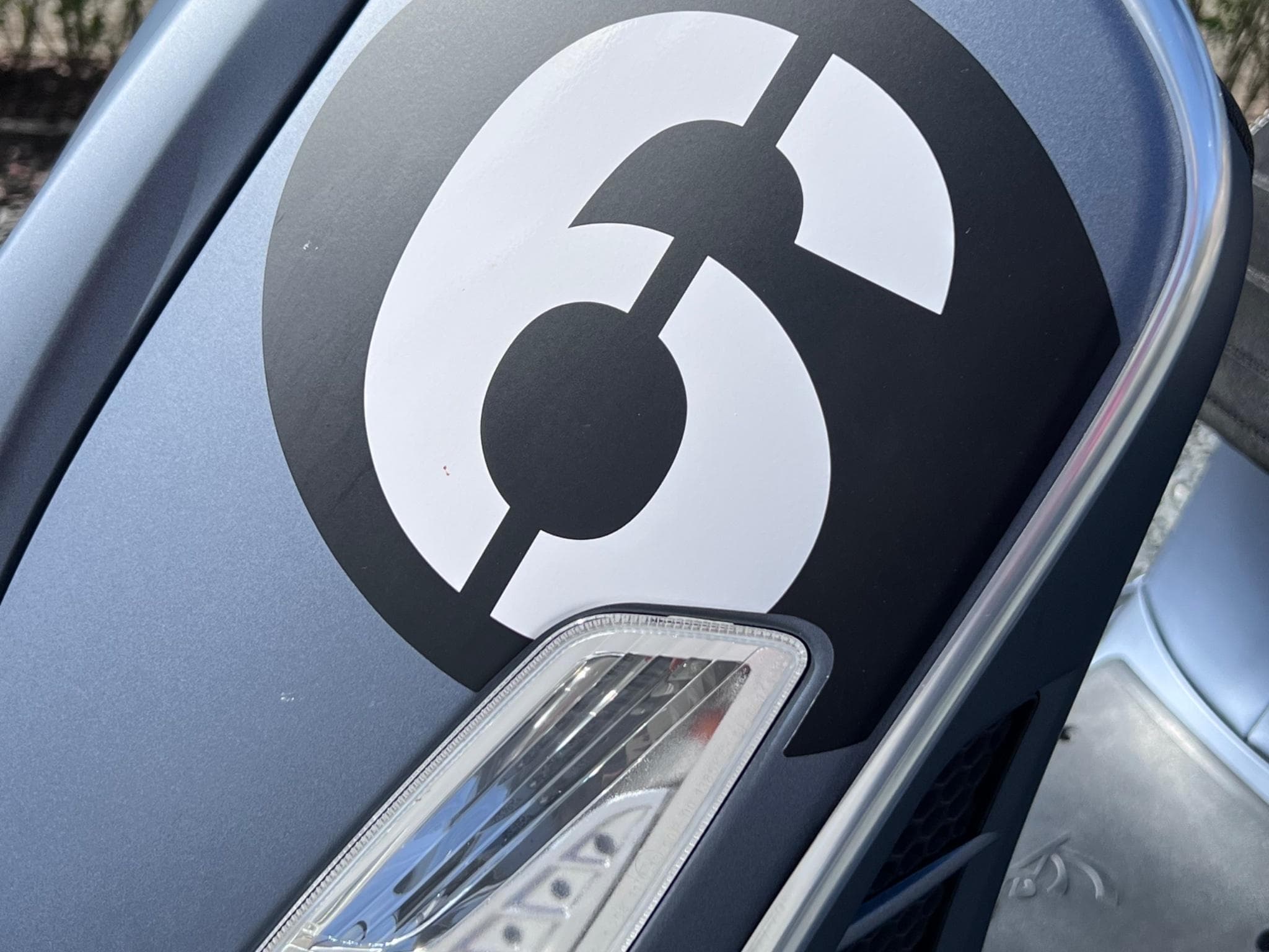 Vespa GTV 300 Sei Giorni Grigio - II Edition (2020) - Foto 4