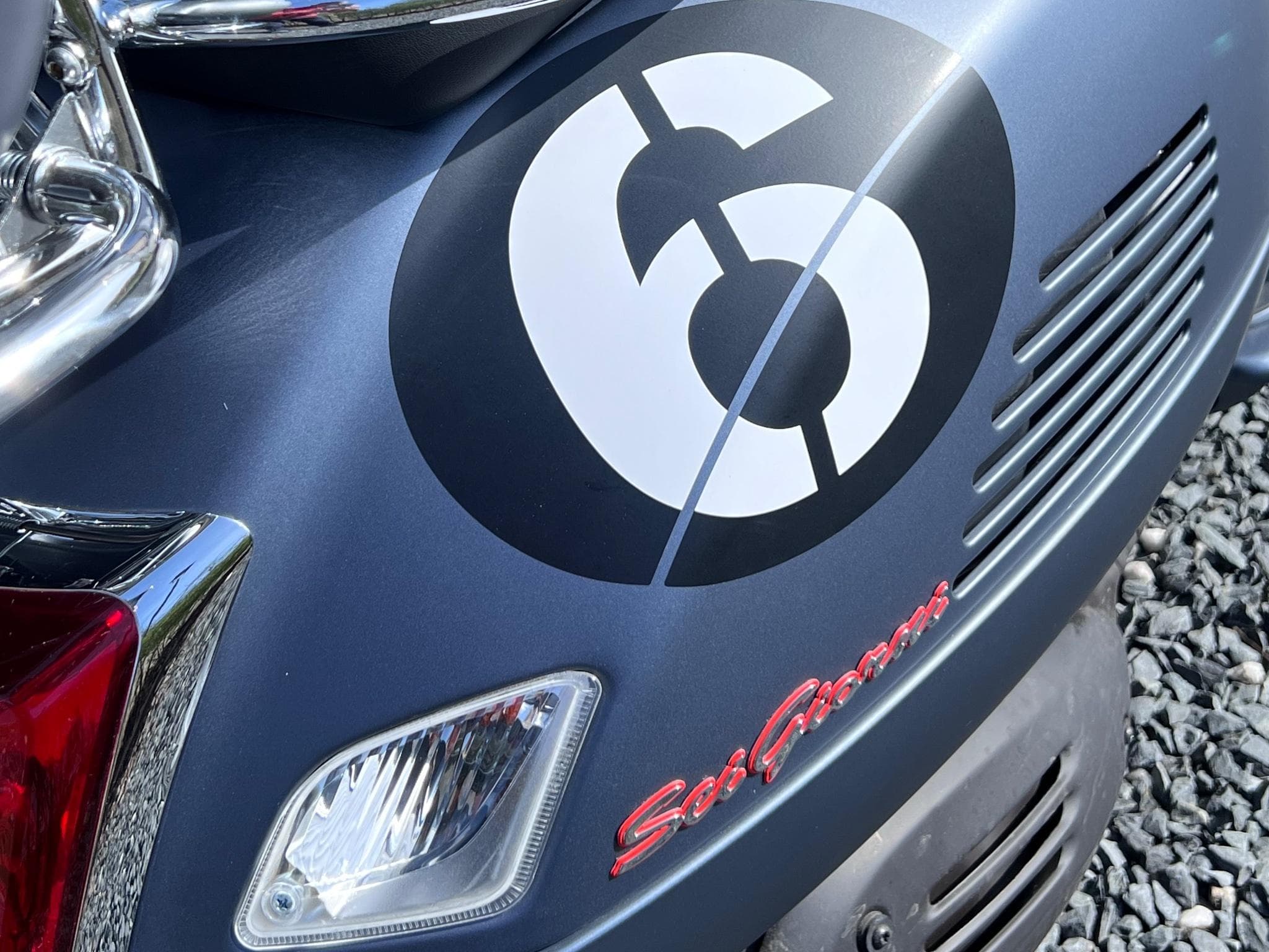 Vespa GTV 300 Sei Giorni Grigio - II Edition (2020) - Foto 5