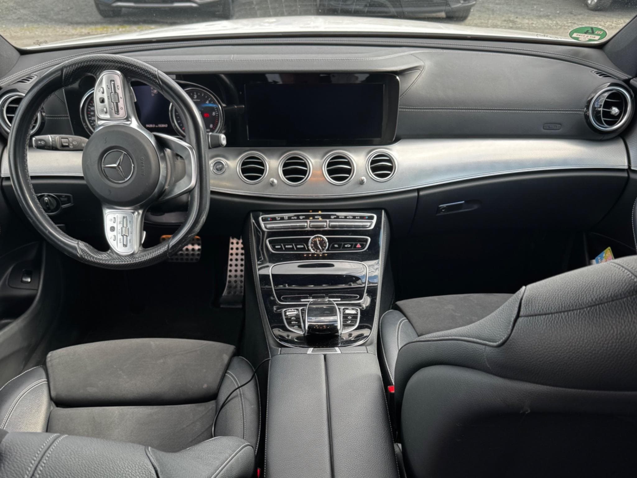 Mercedes E 400 AMG-Line (2019) - Photo 9