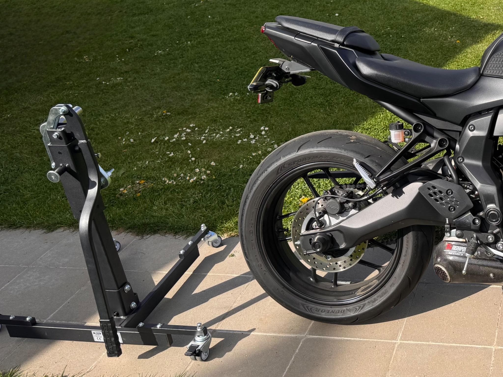 Yamaha MT07 Akrapovic Full options 35kw (2025) - Photo 2