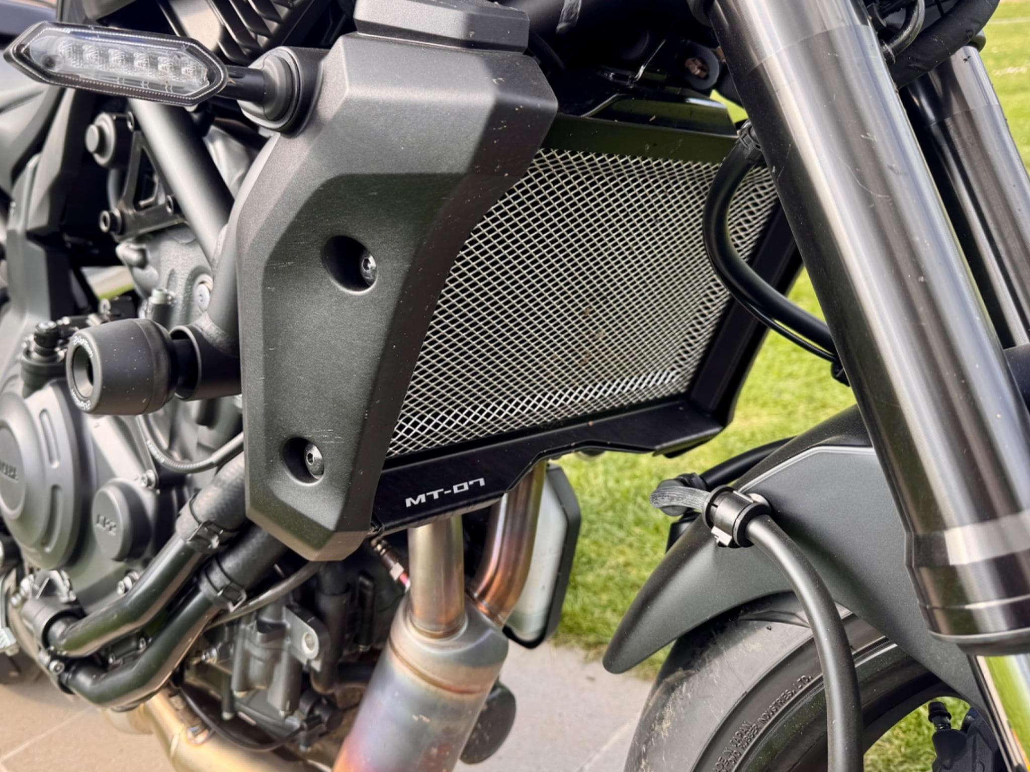 Yamaha MT07 Akrapovic Full options 35kw (2025) - Photo 3