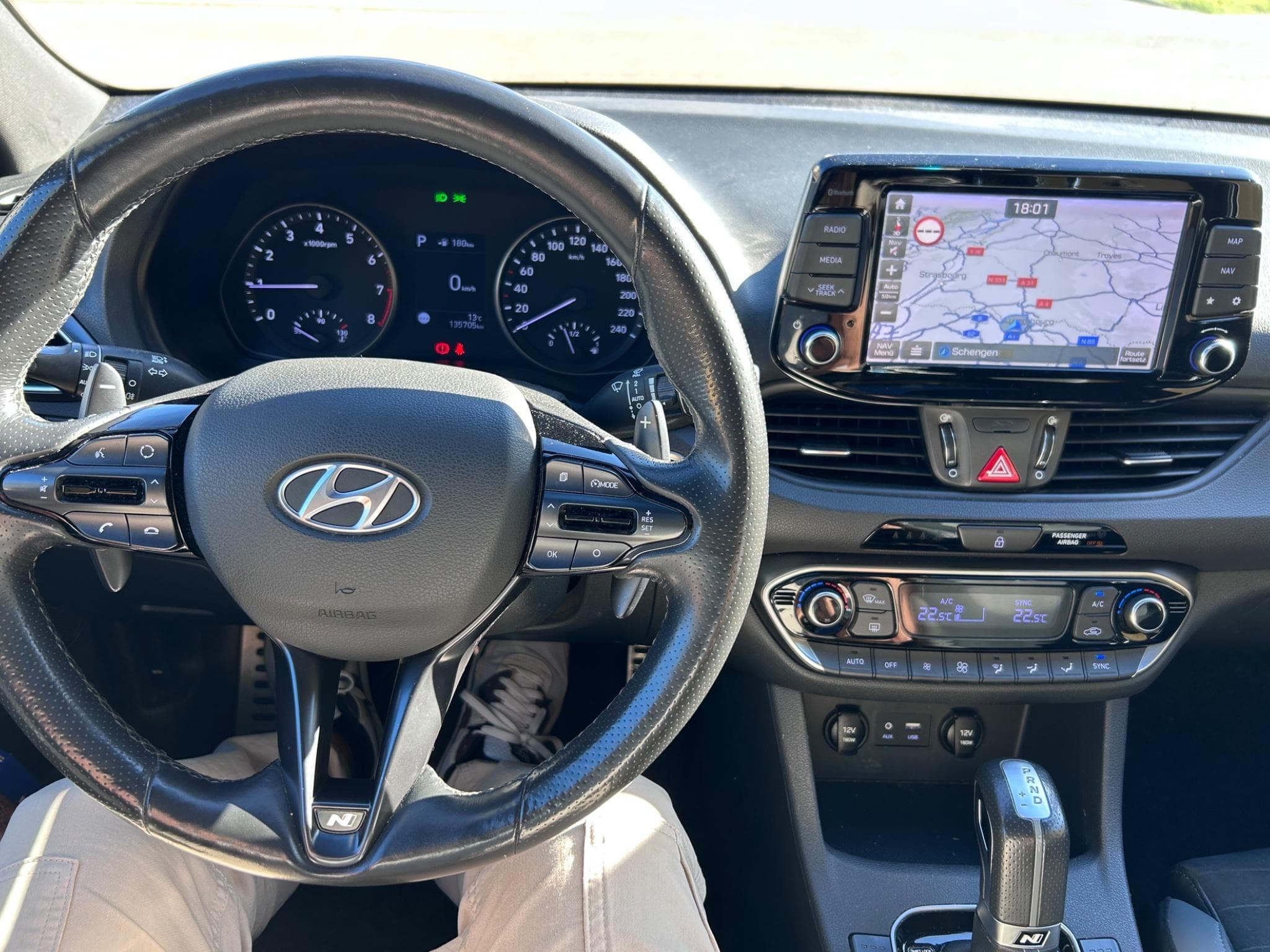 Hyundai i30 N-Line / Pano / 18zoll (2019) - Foto 7