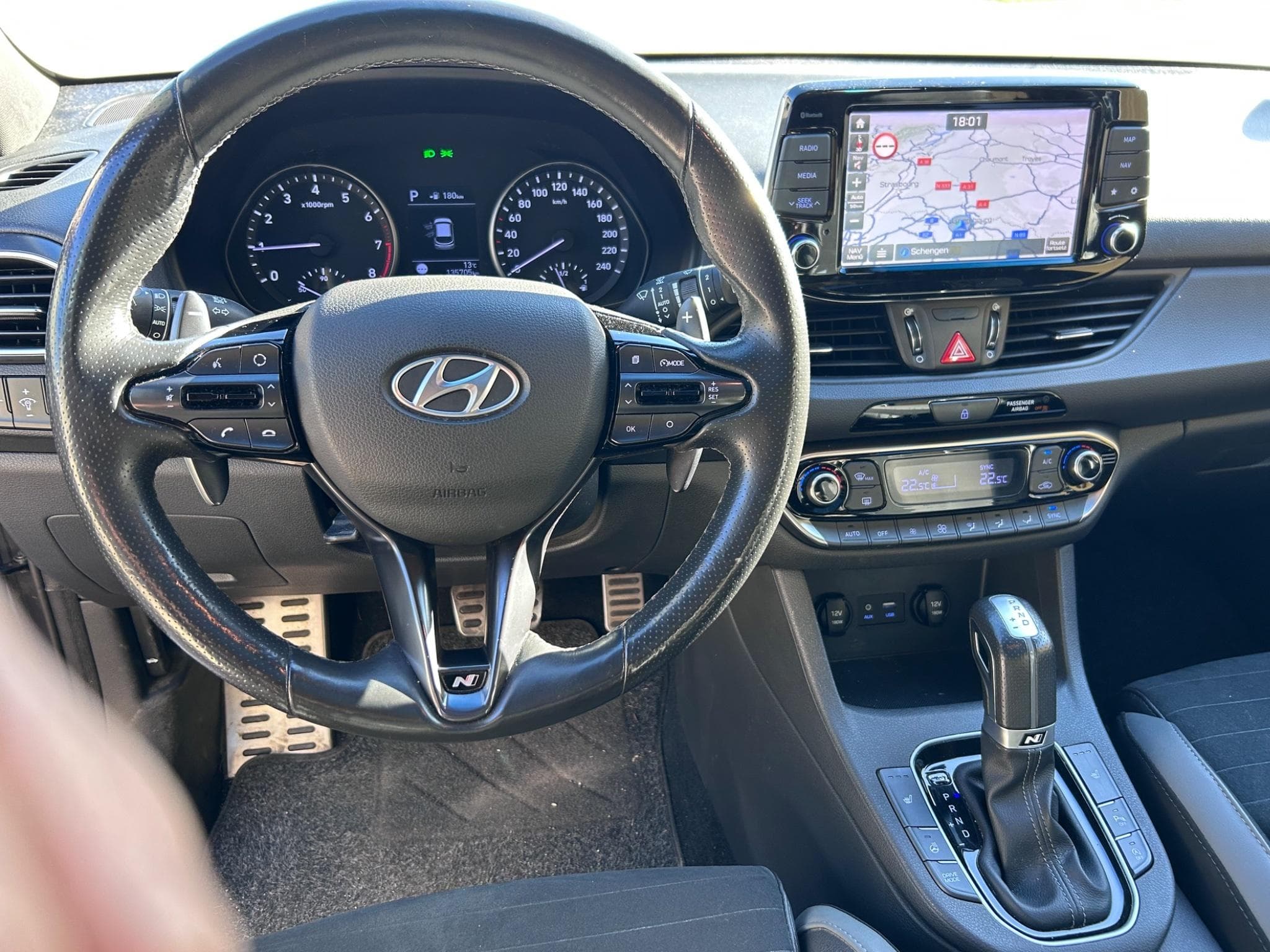 Hyundai i30 N-Line / Pano / 18zoll (2019) - Foto 8