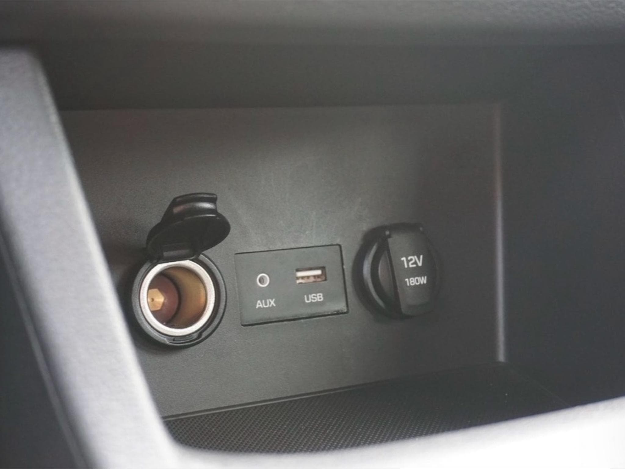 Hyundai i30 N-Line / Pano / 18zoll (2019) - Foto 14