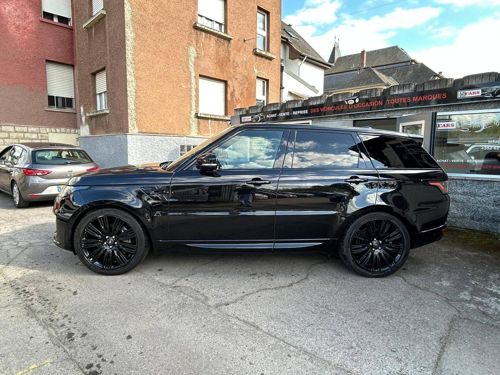 Land-Rover Range Rover Sport 3.0 d 306CV AUTOBIOGRAPHY PANORAMA 22' (2022) - Photo 4