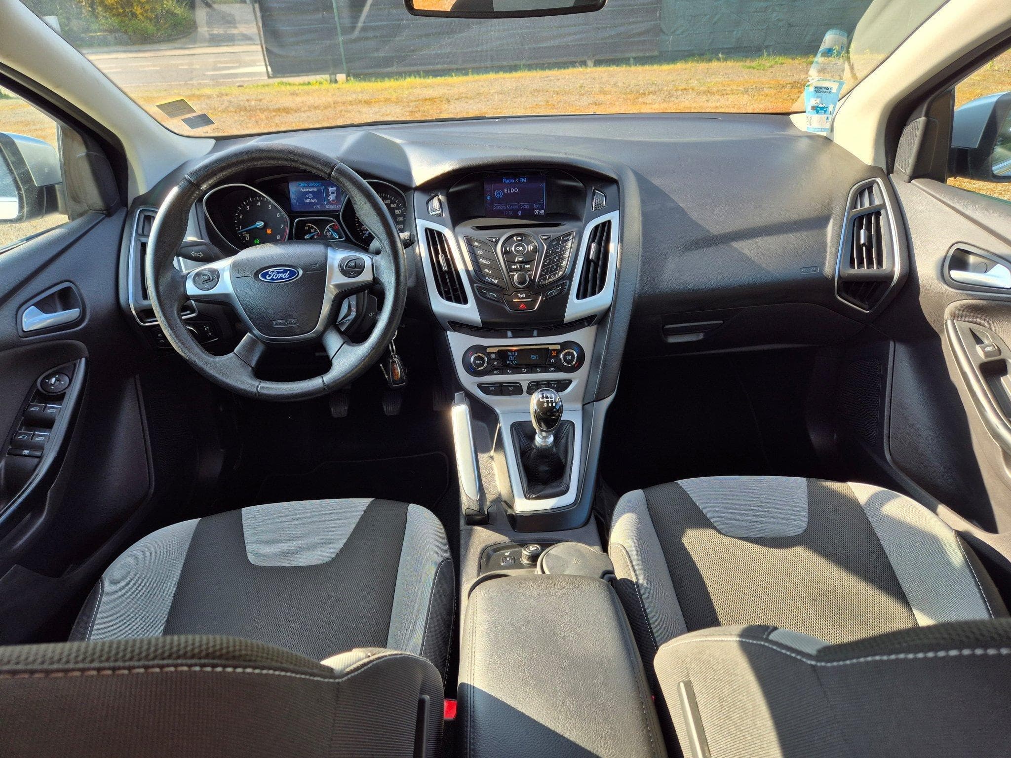 Ford Focus Break -1ère main- (2012) - Photo 3