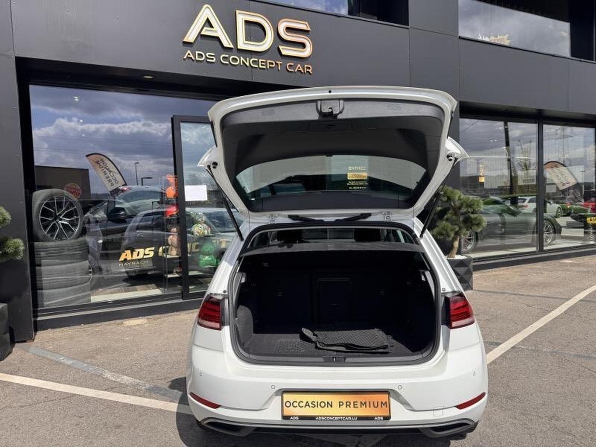 VW Golf VII Comfortline 1.0L 110CV (2017) - Foto 10