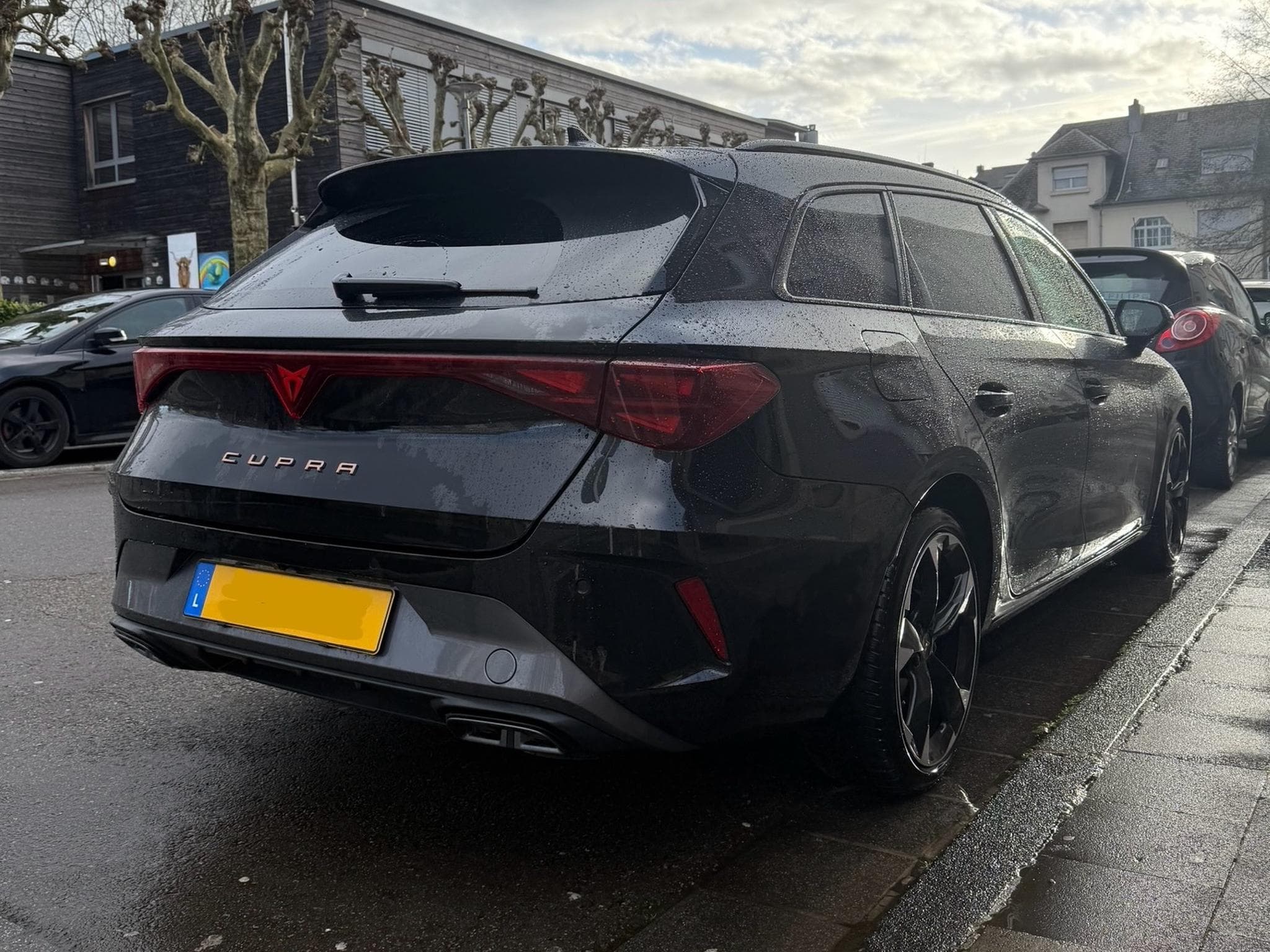 Cupra Leon ST (2025) - Foto 1