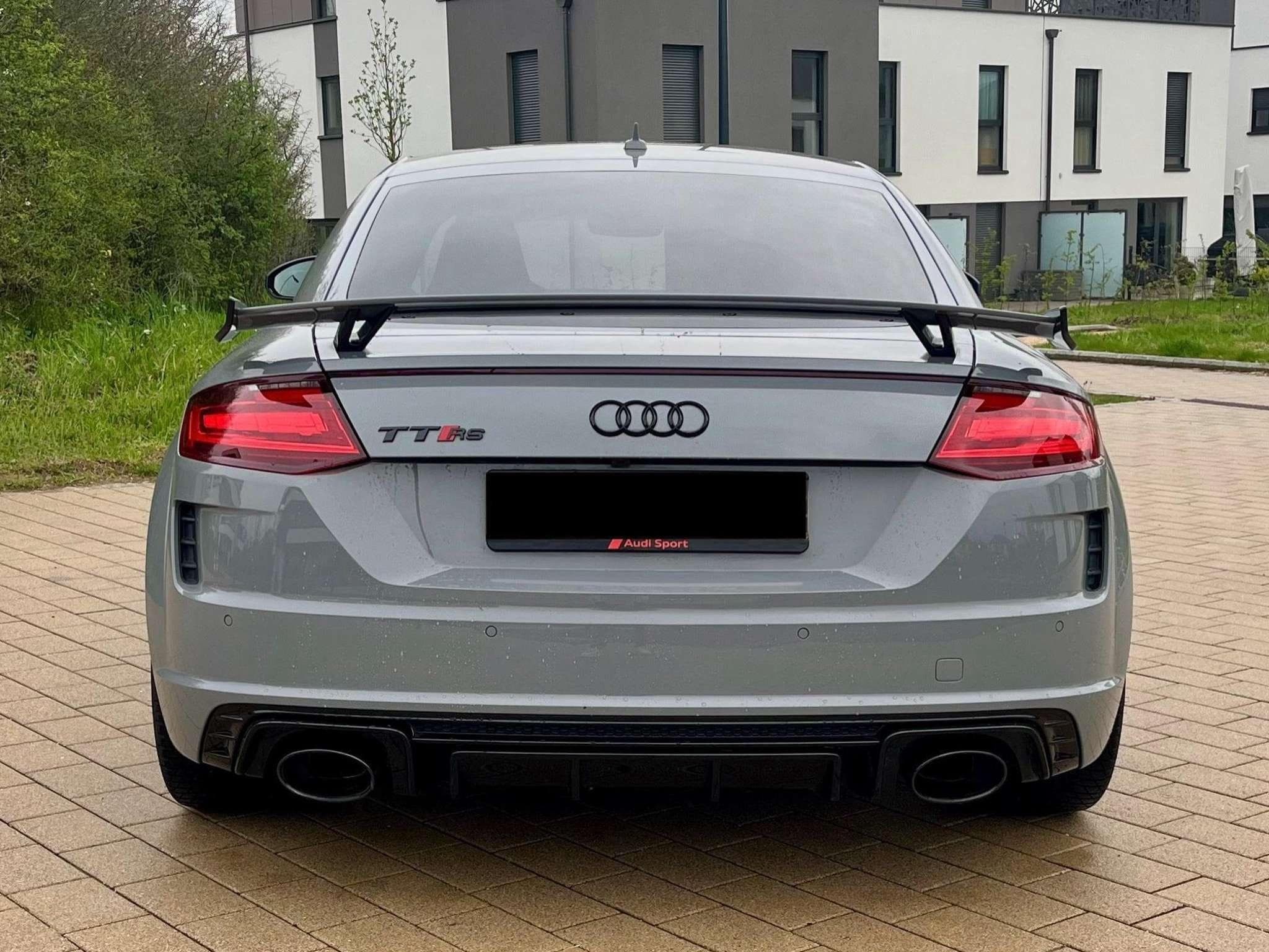 Audi TTRS (2022) - Photo 2