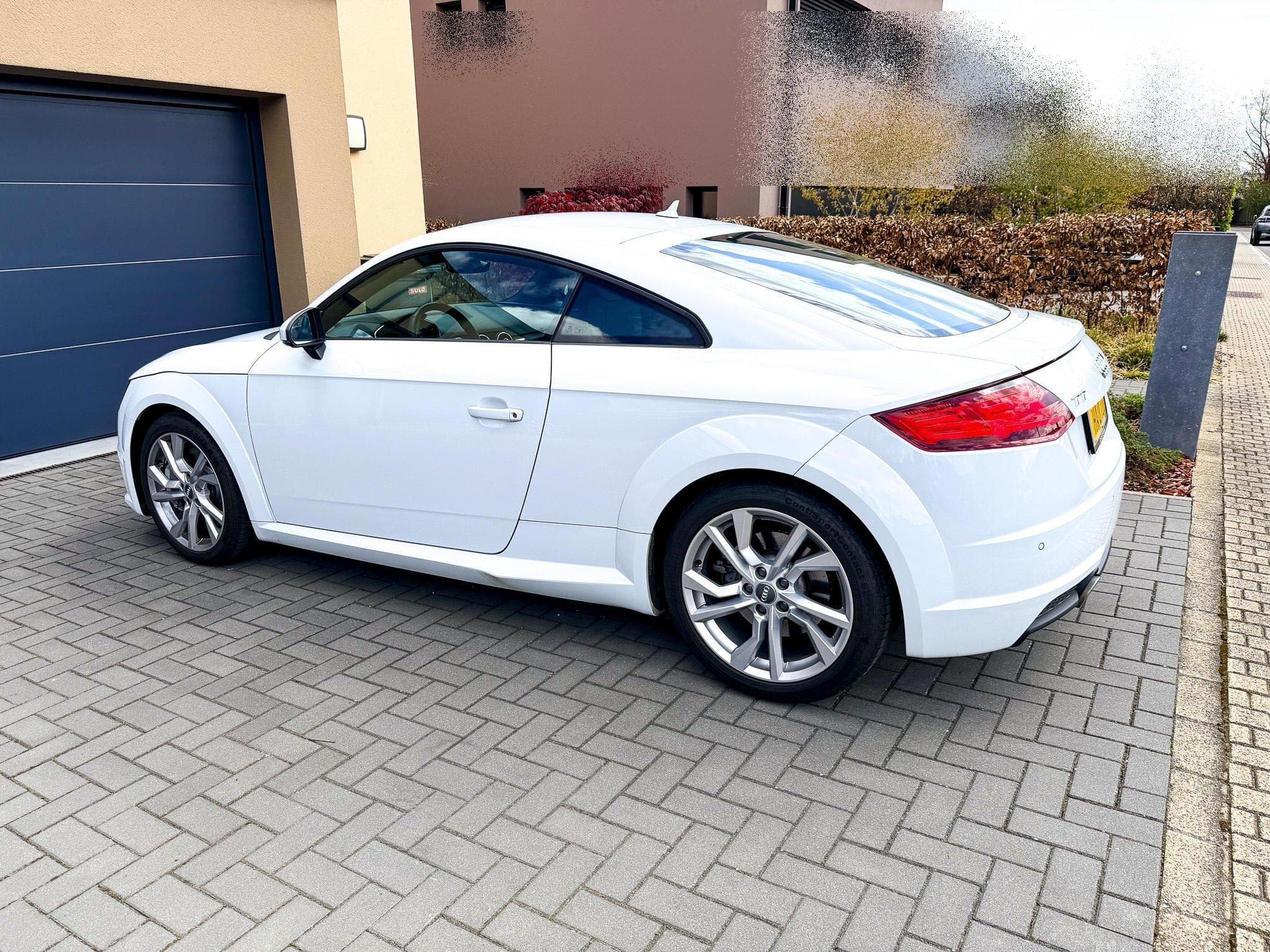 Audi TT Coupé S-Line Quattro (2019) - Photo 3