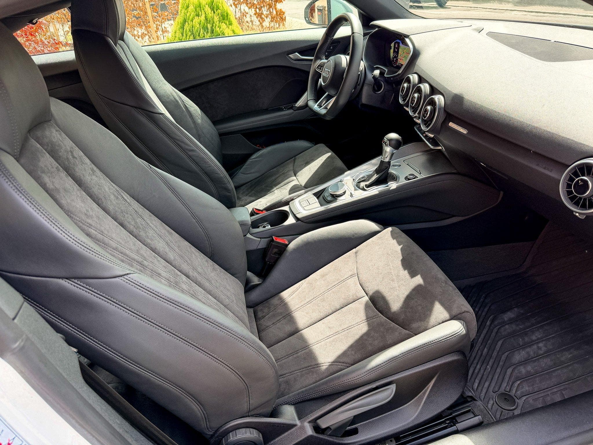 Audi TT Coupé S-Line Quattro (2019) - Photo 7