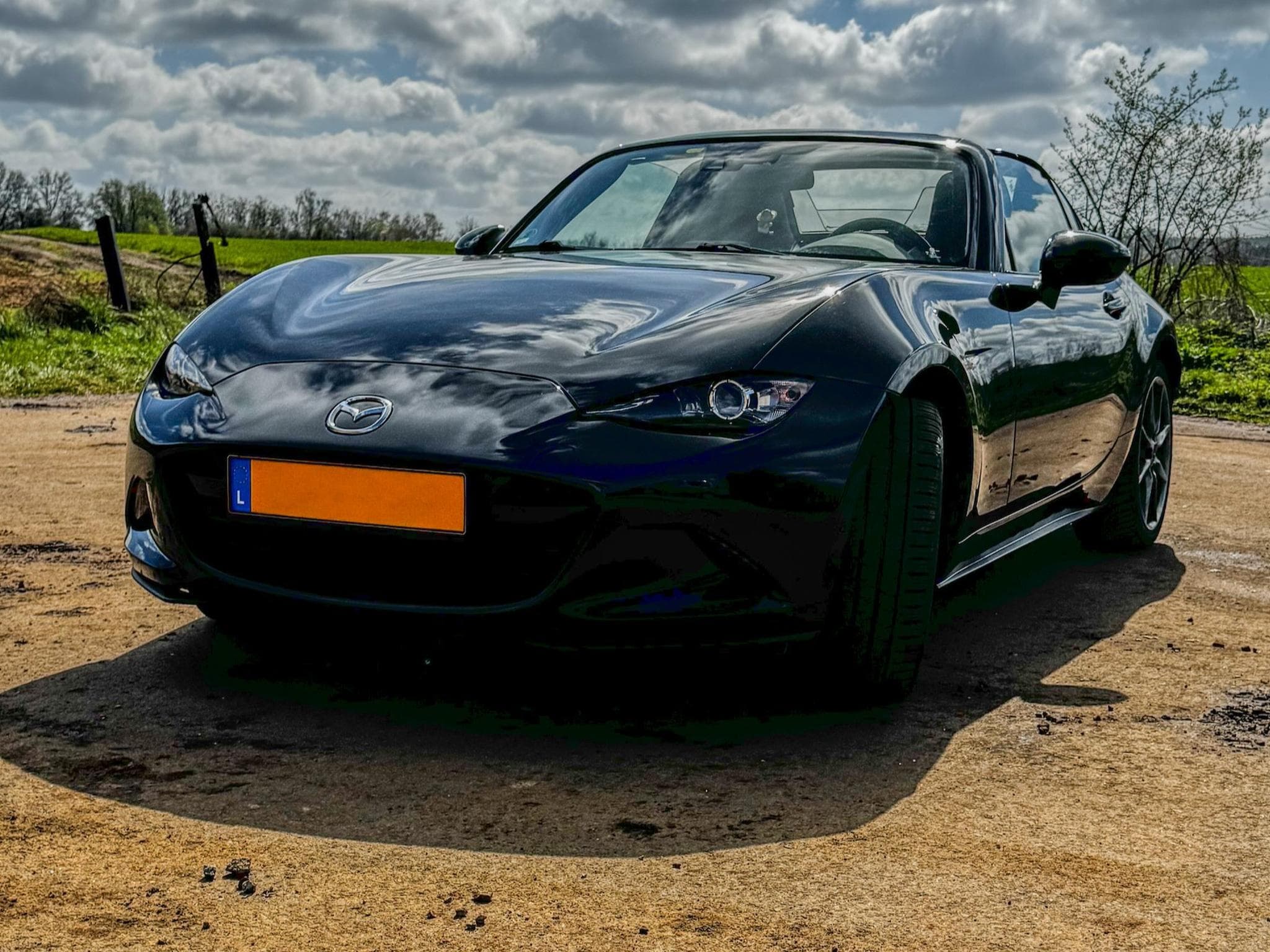 Mazda MX-5 SKYACTIVE-G 160 ELOOP Sports-Line (2018) - Photo 3